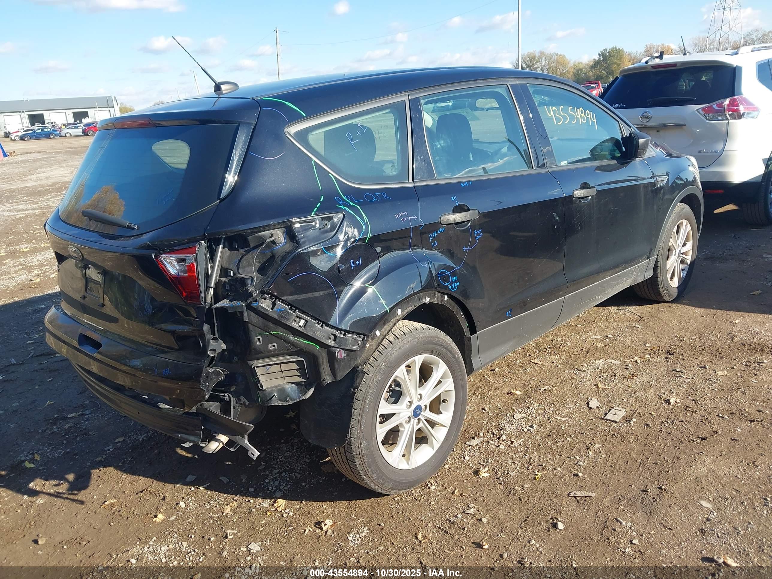 FORD ESCAPE image 4