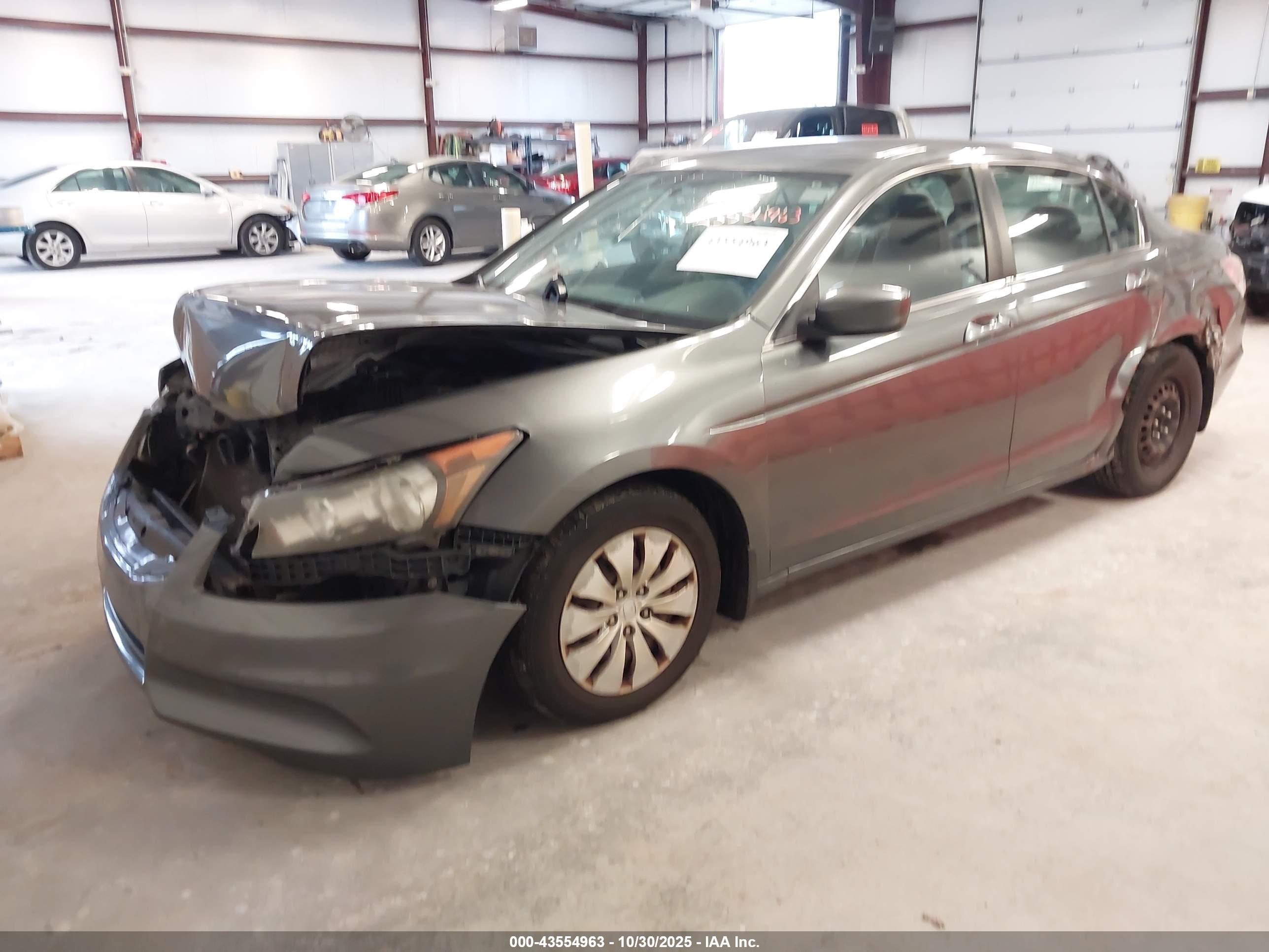 HONDA ACCORD image 2