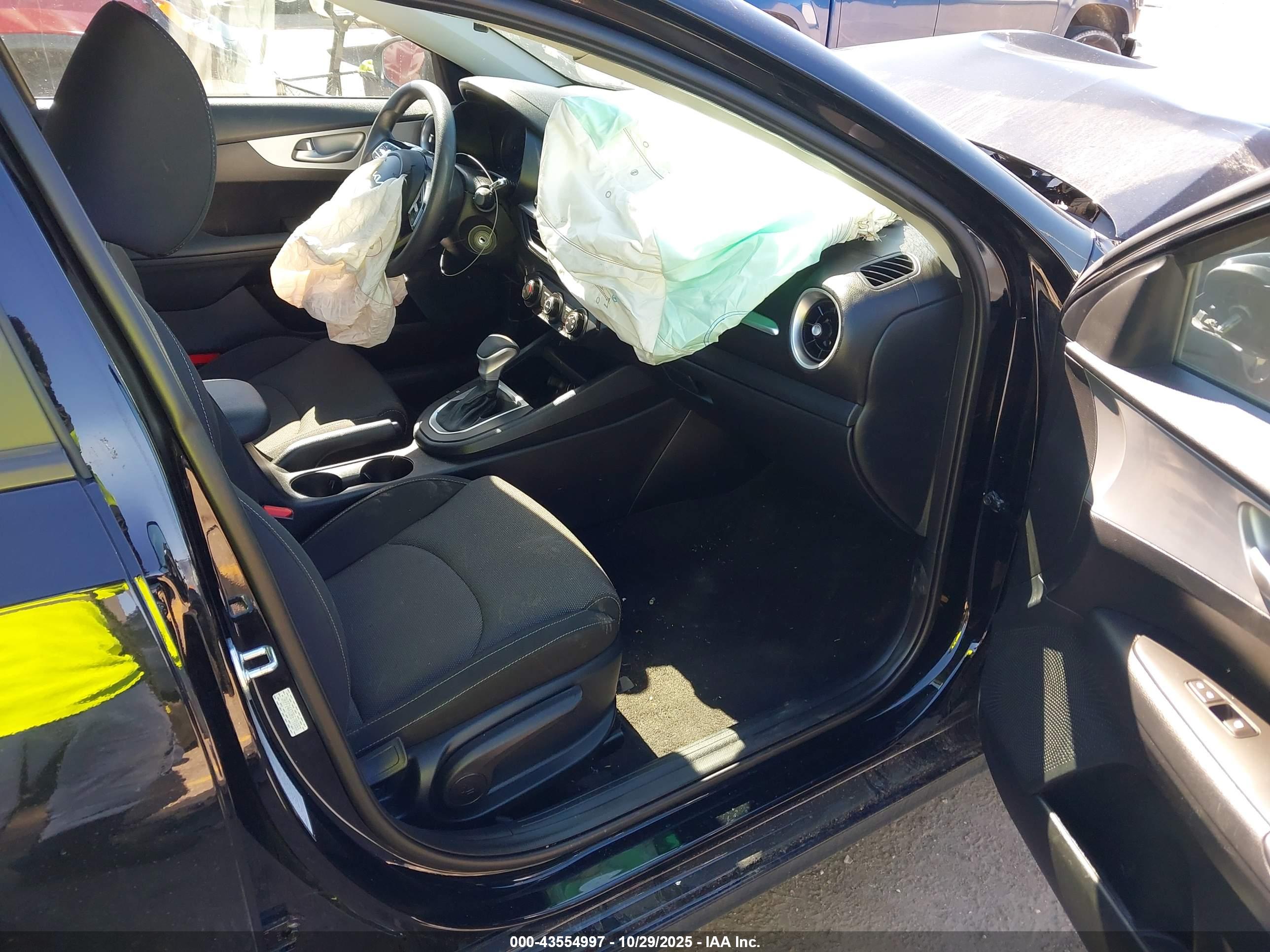 KIA FORTE image 5