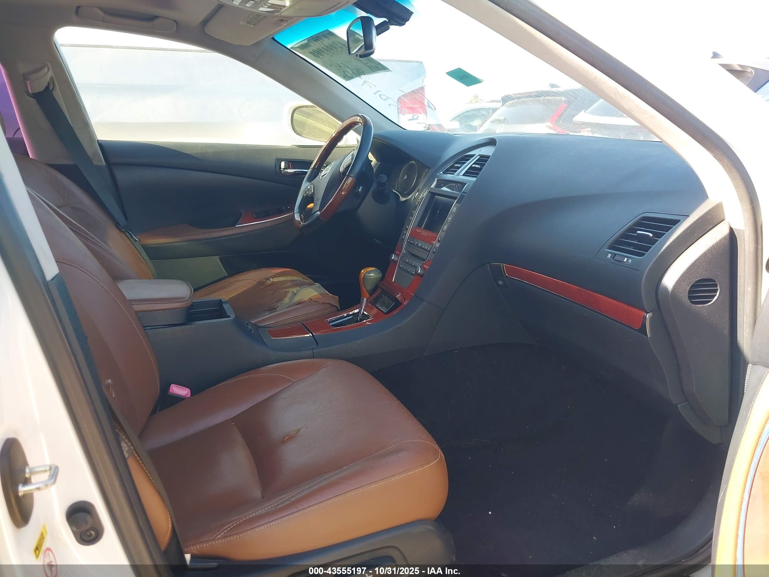 LEXUS ES image 5