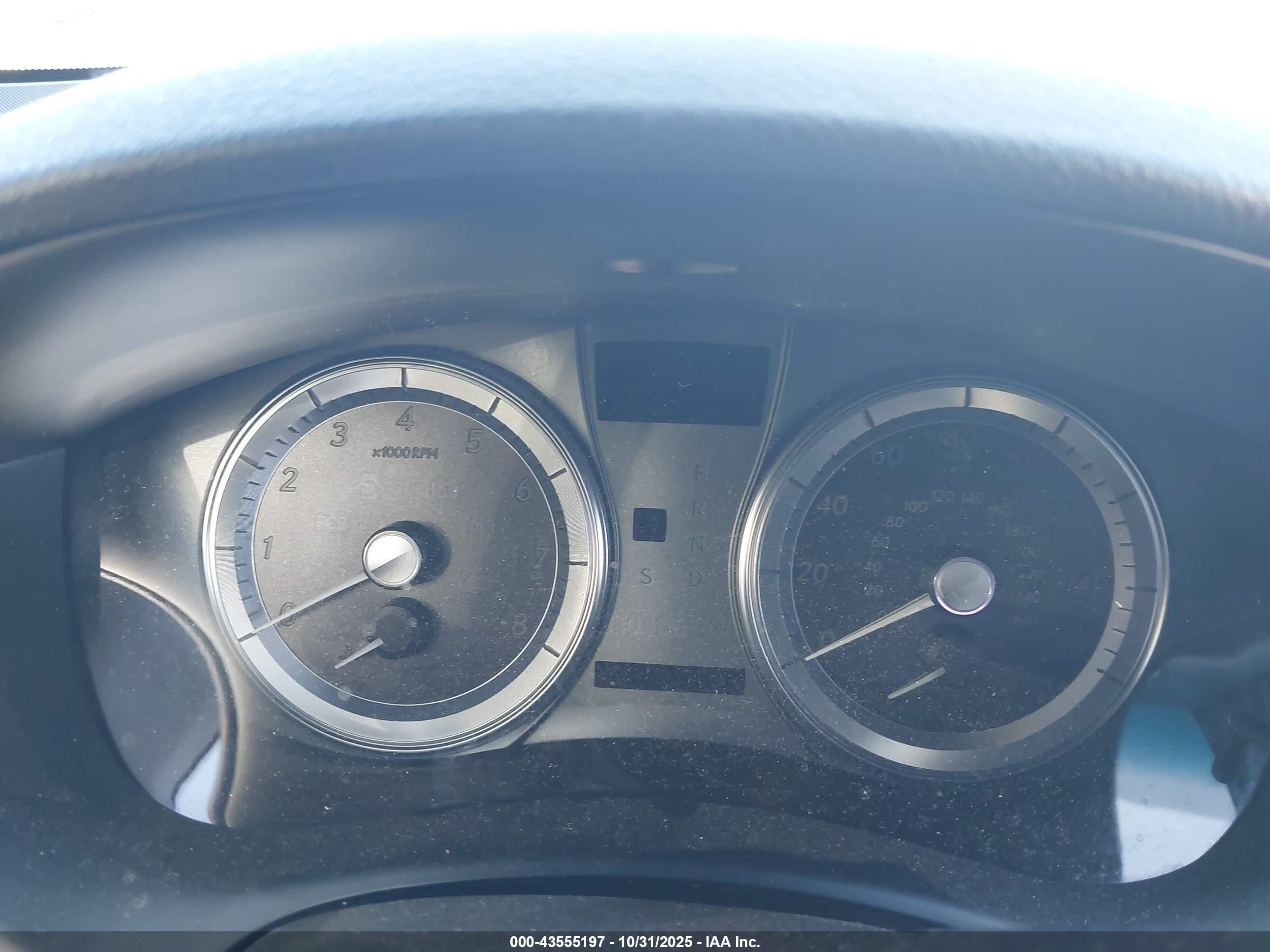 LEXUS ES image 7