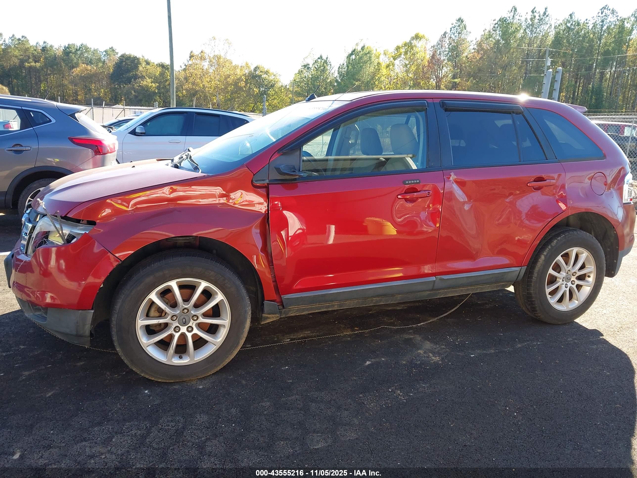 FORD EDGE image 6