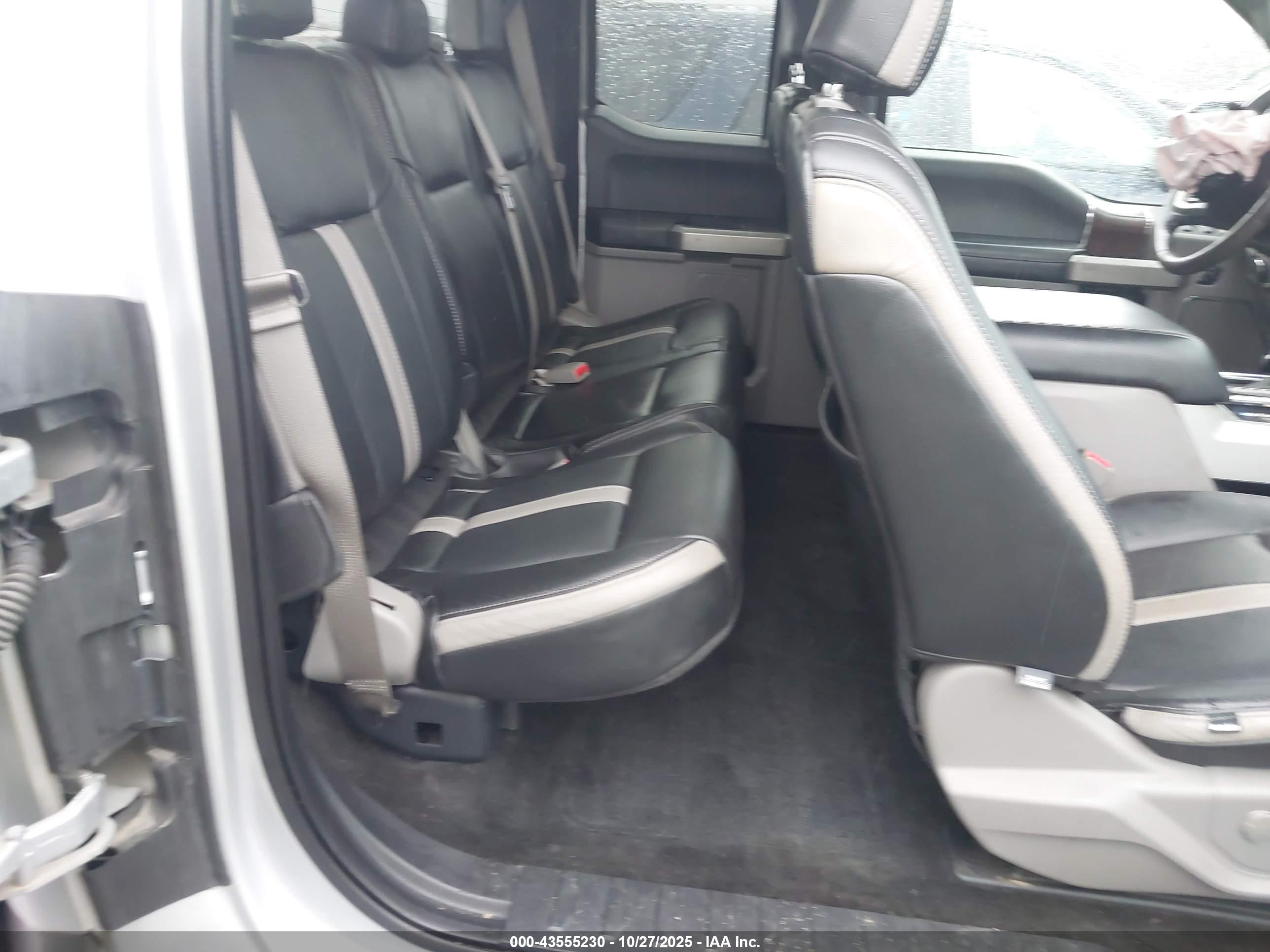 FORD F-150 image 8