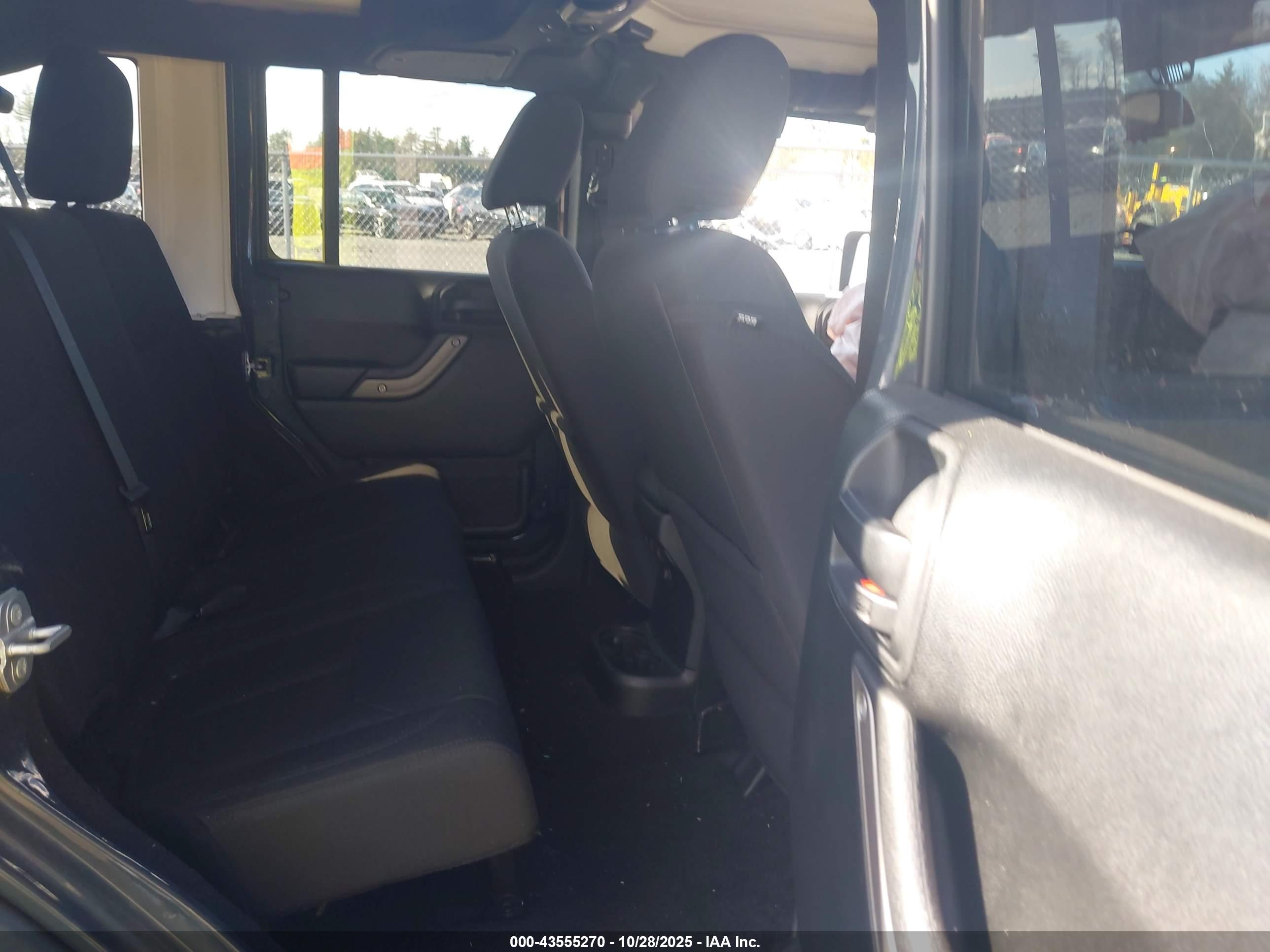 JEEP WRANGLER image 8