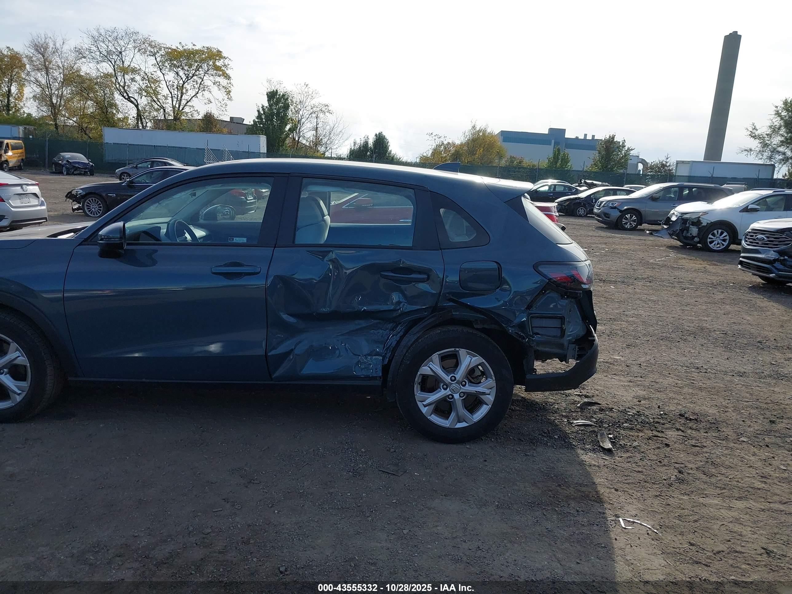 HONDA HR-V image 6