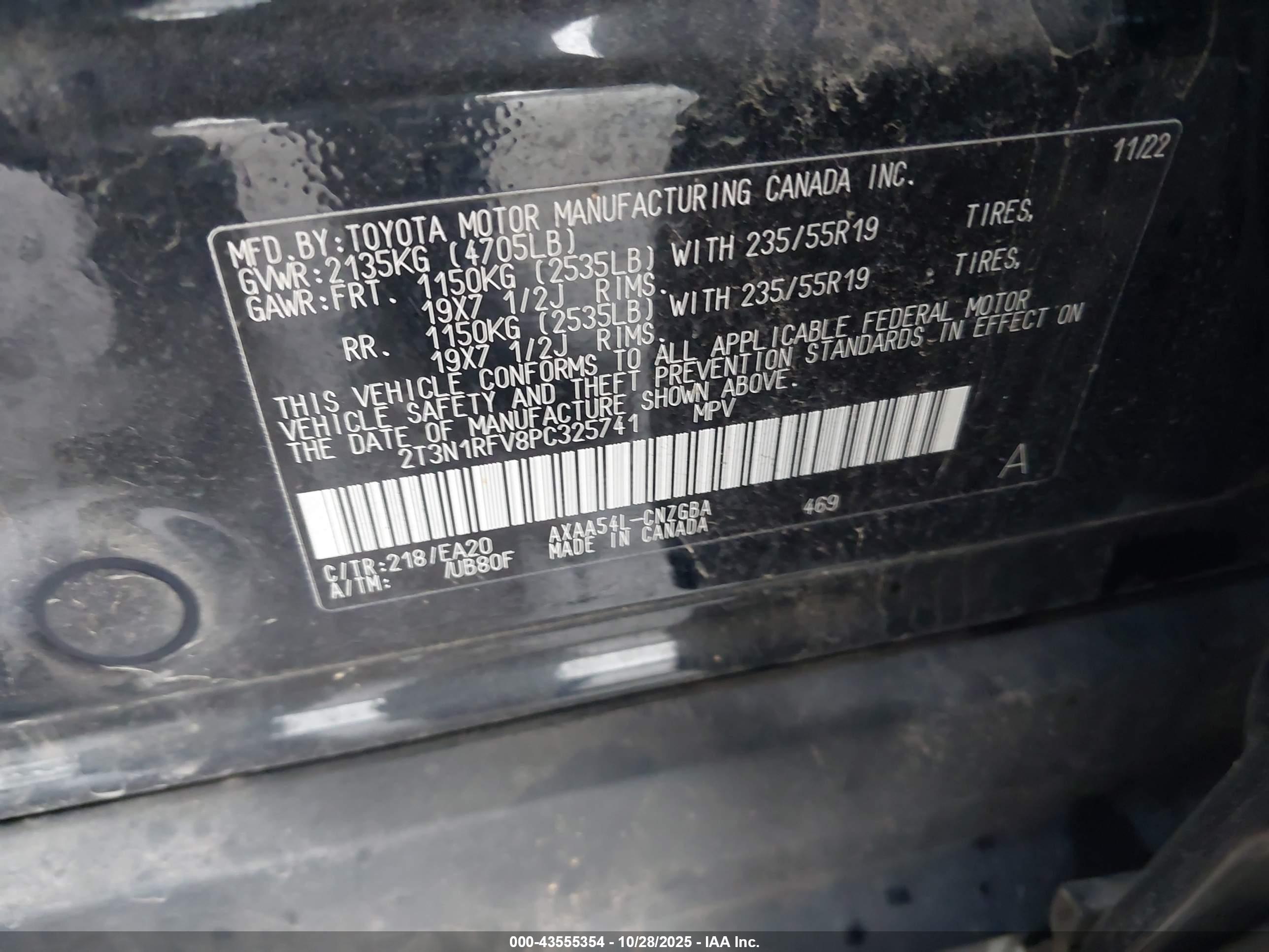 TOYOTA RAV4 image 9