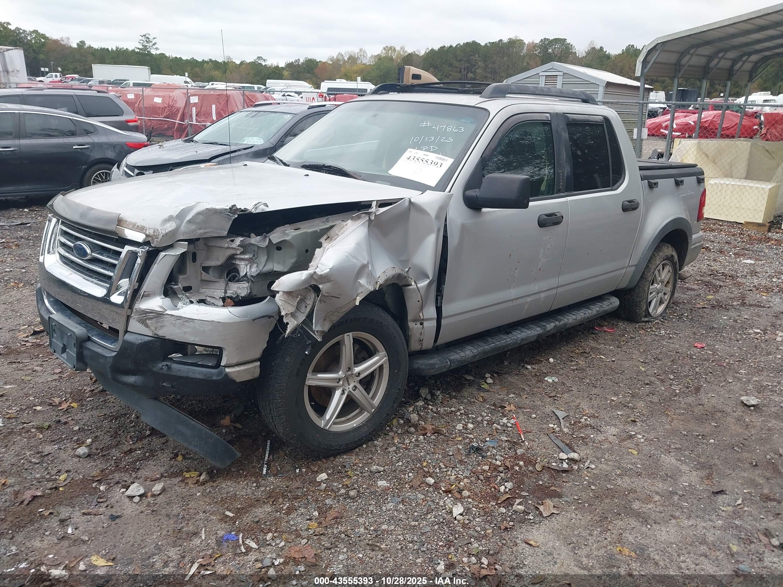 FORD EXPLORER image 2