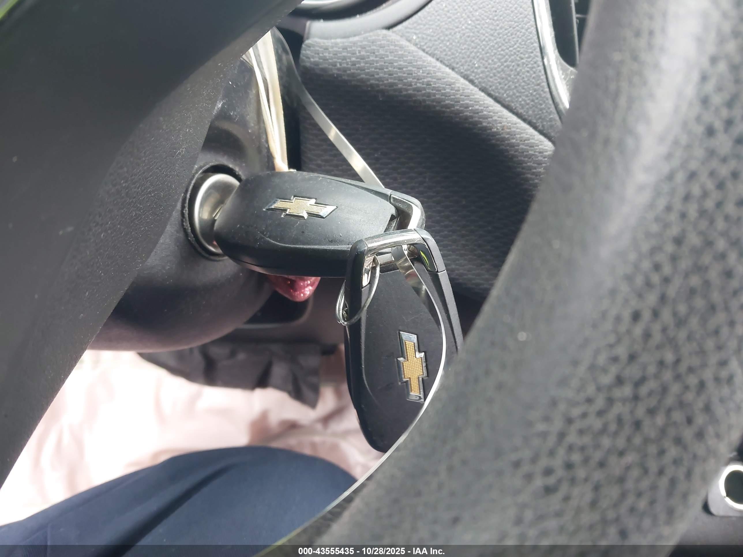 CHEVROLET CRUZE image 11
