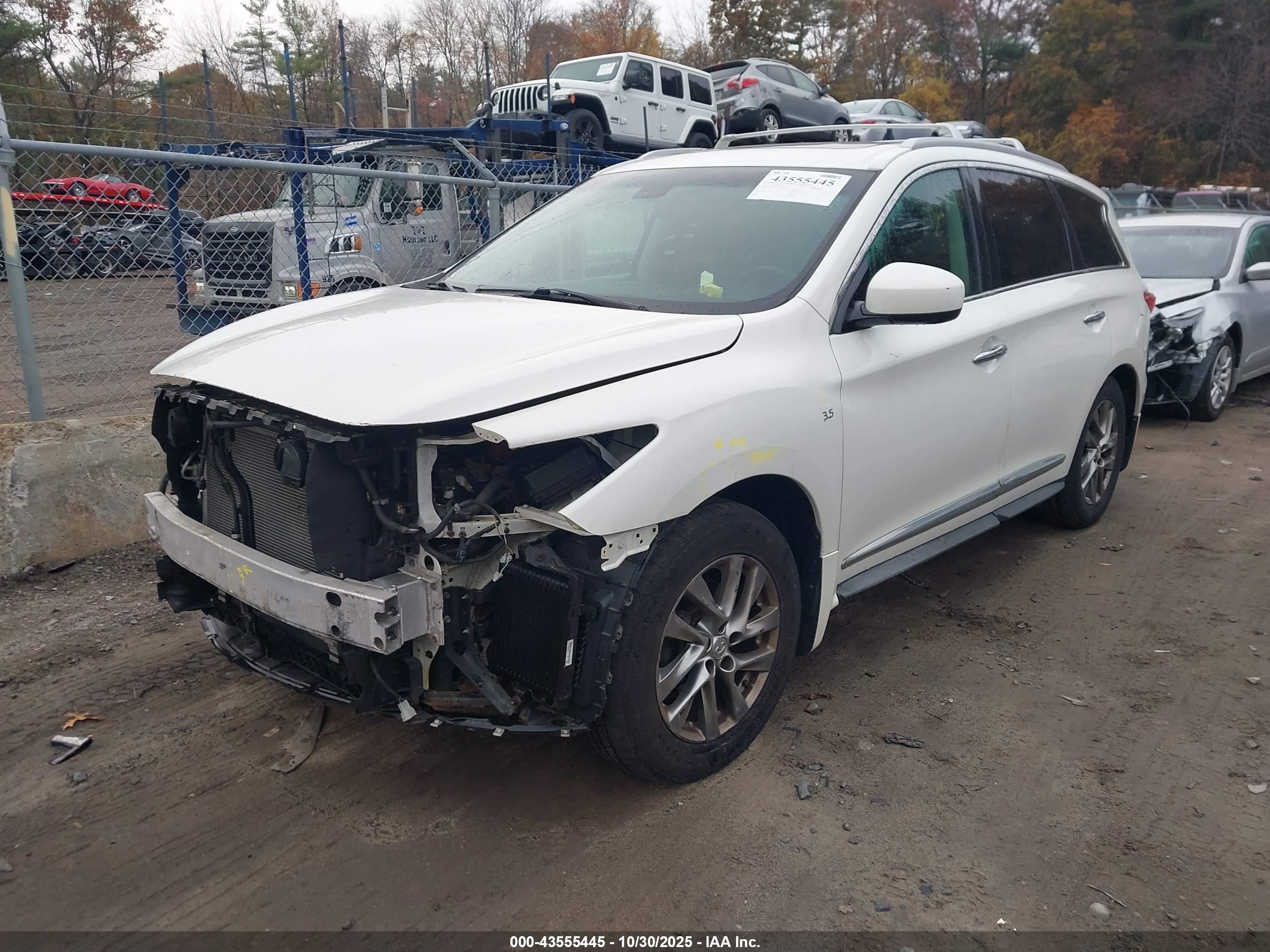 INFINITI QX60 image 2