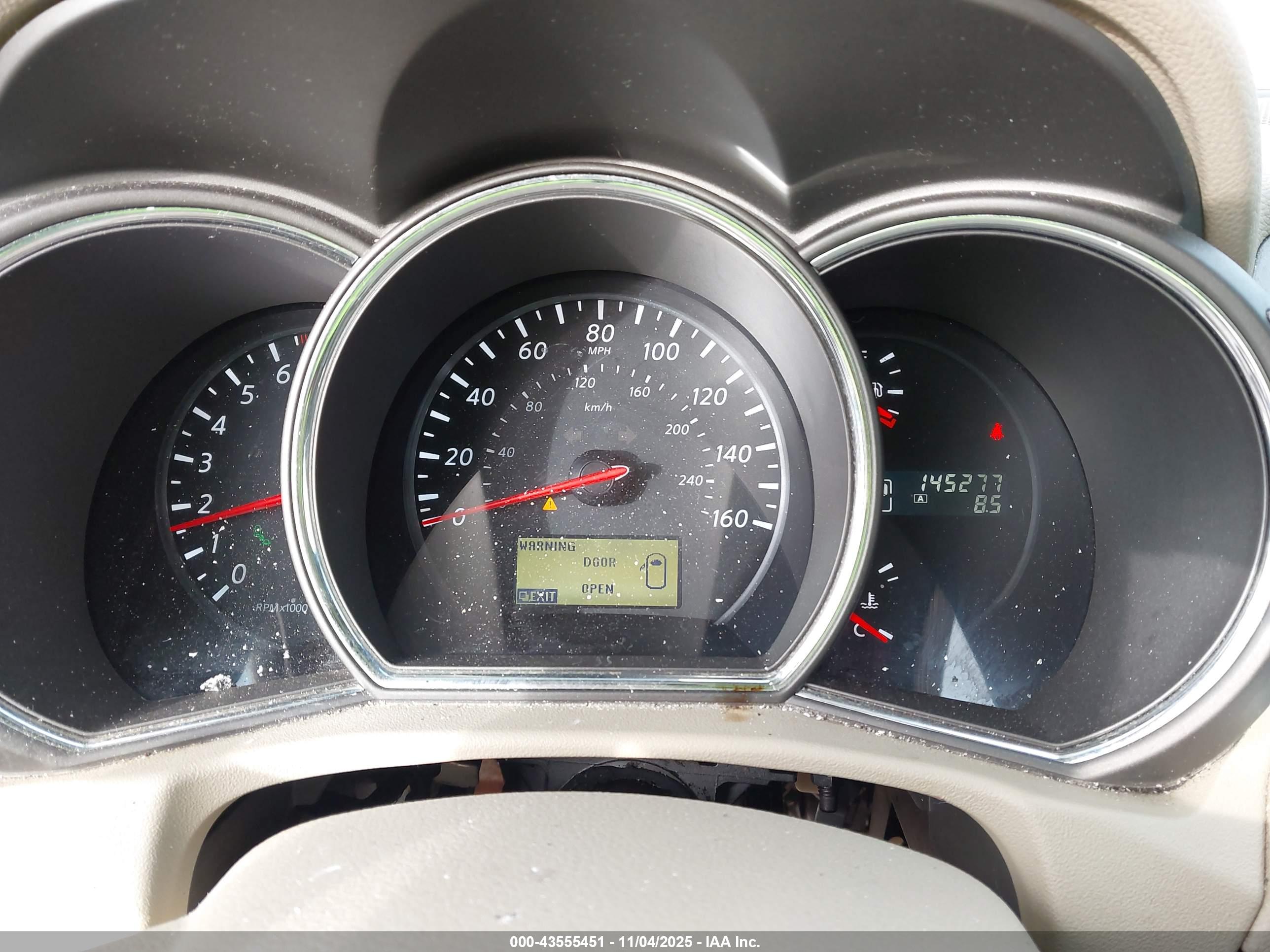 NISSAN MURANO image 7