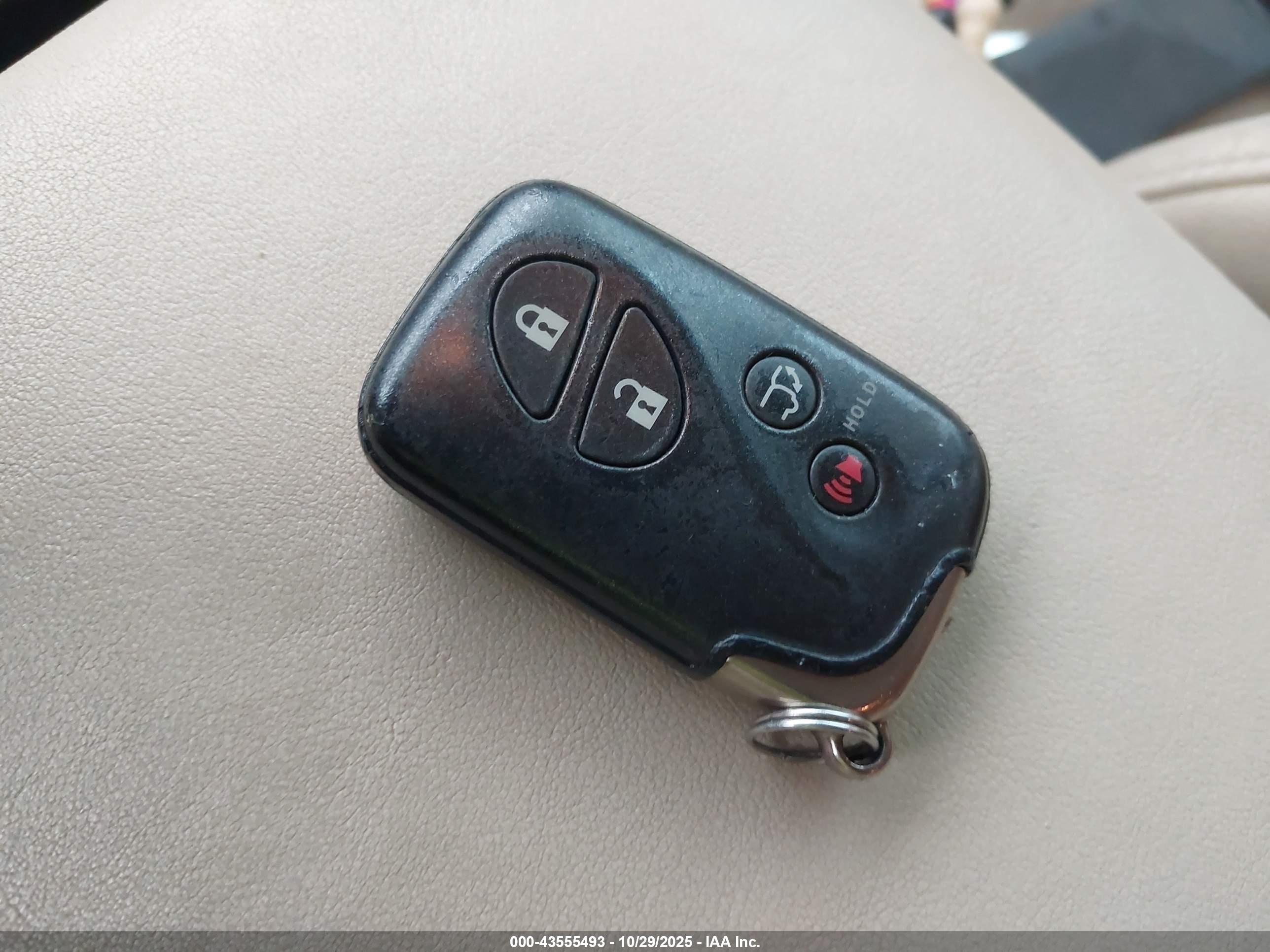LEXUS RX image 11