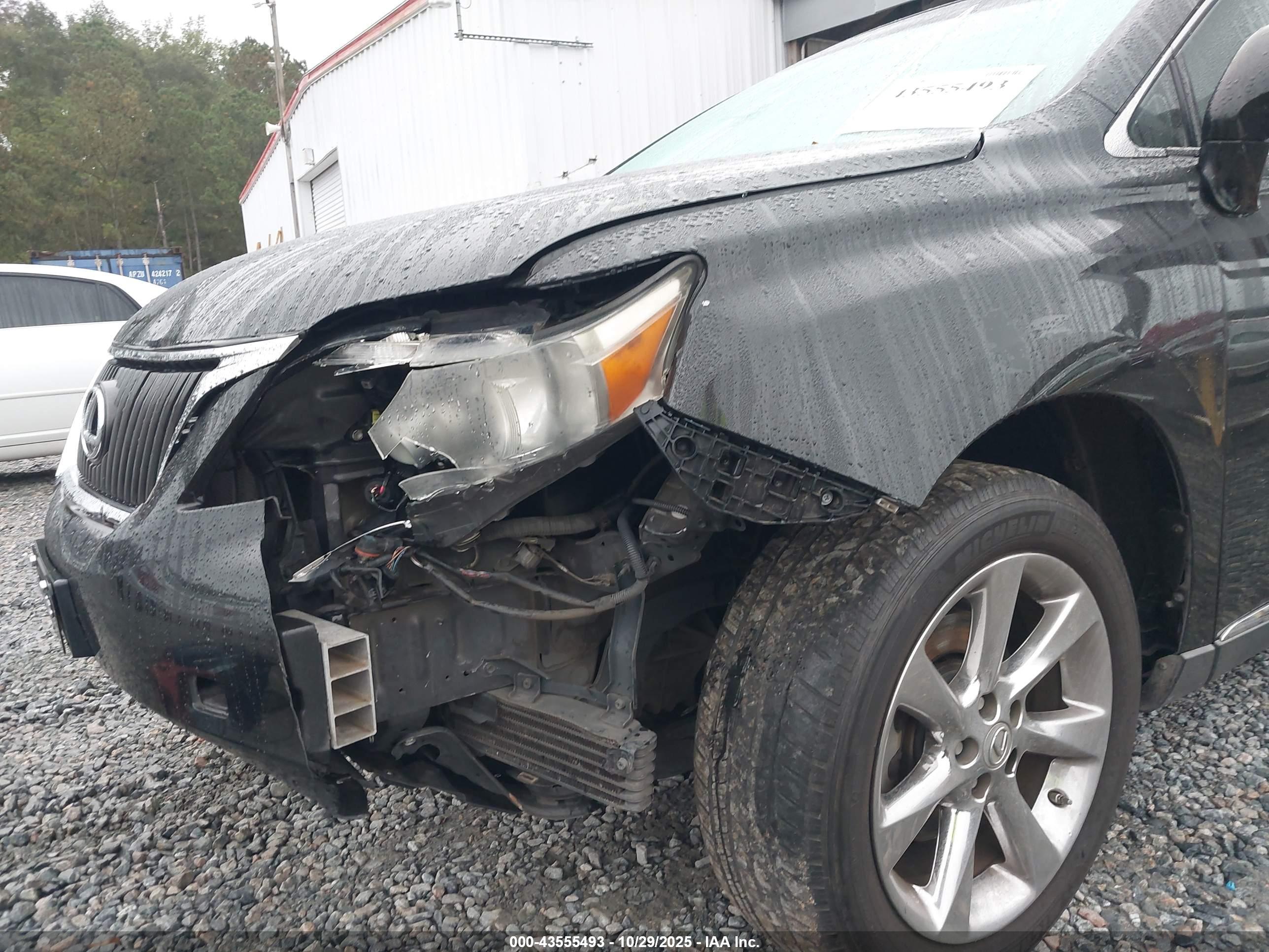 LEXUS RX image 6