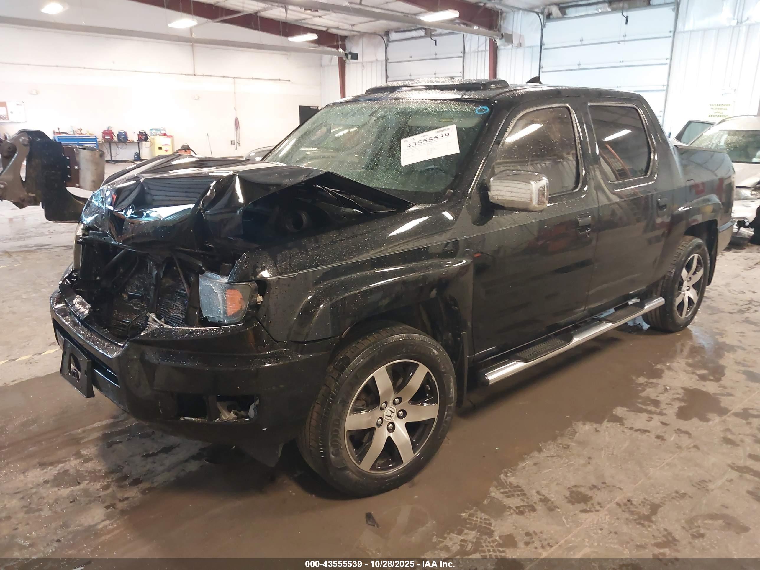 HONDA RIDGELINE image 2
