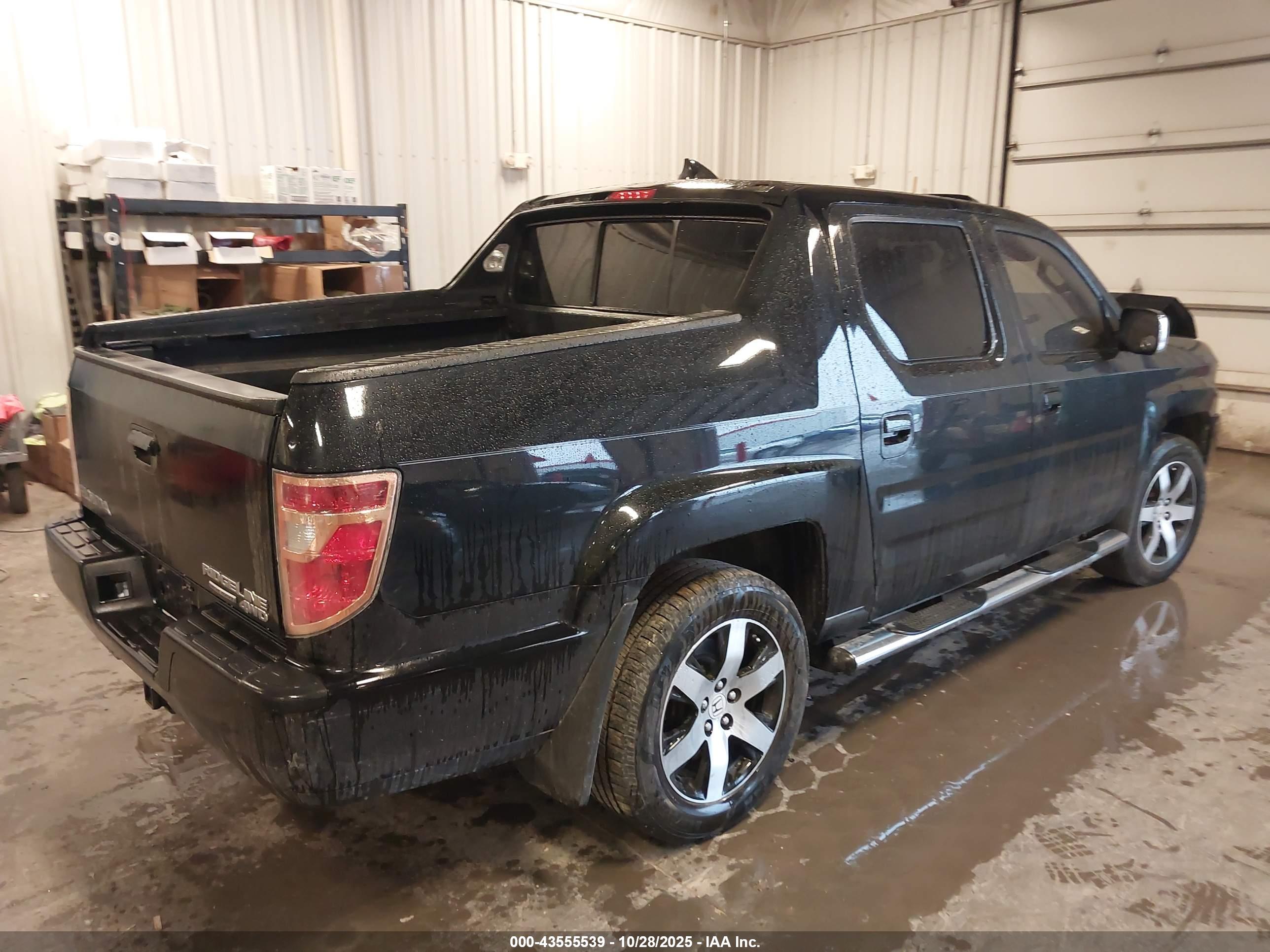 HONDA RIDGELINE image 4