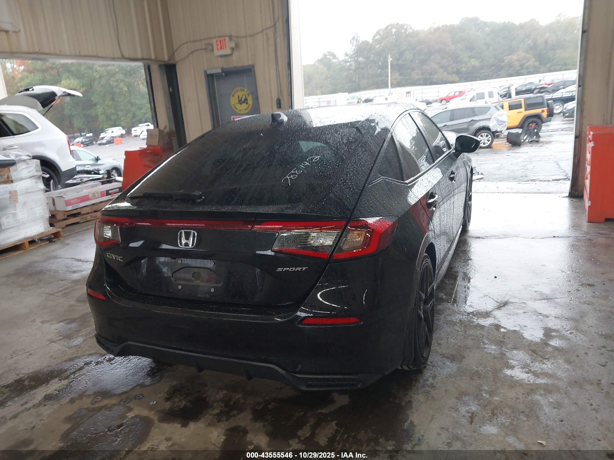 HONDA CIVIC image 4