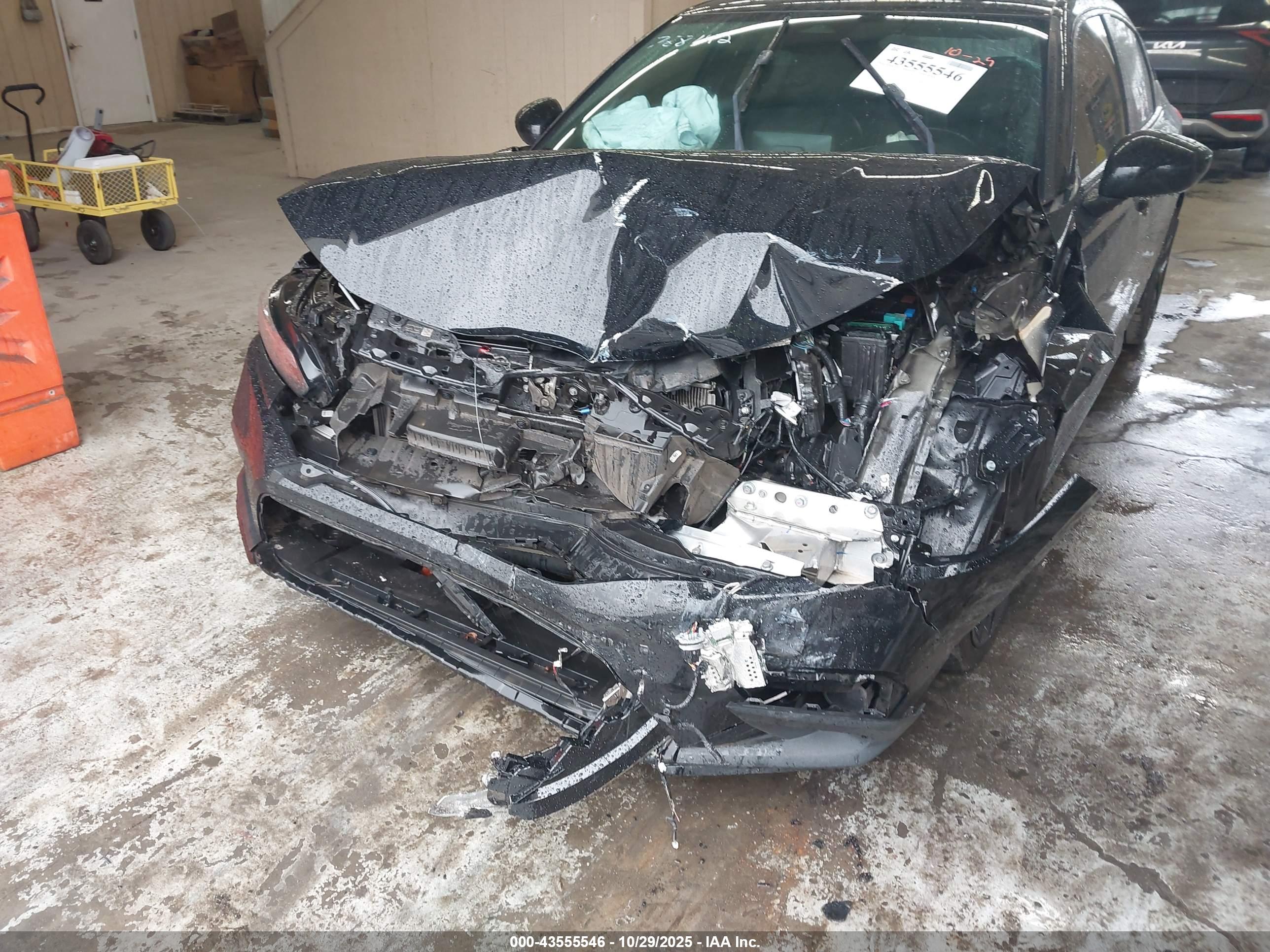 HONDA CIVIC image 6