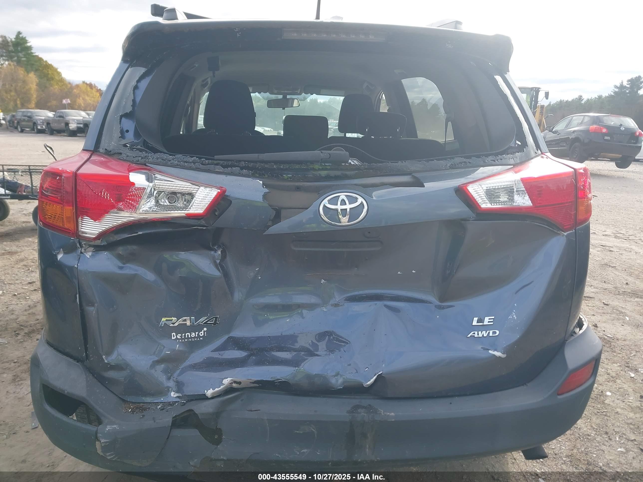 TOYOTA RAV4 image 6