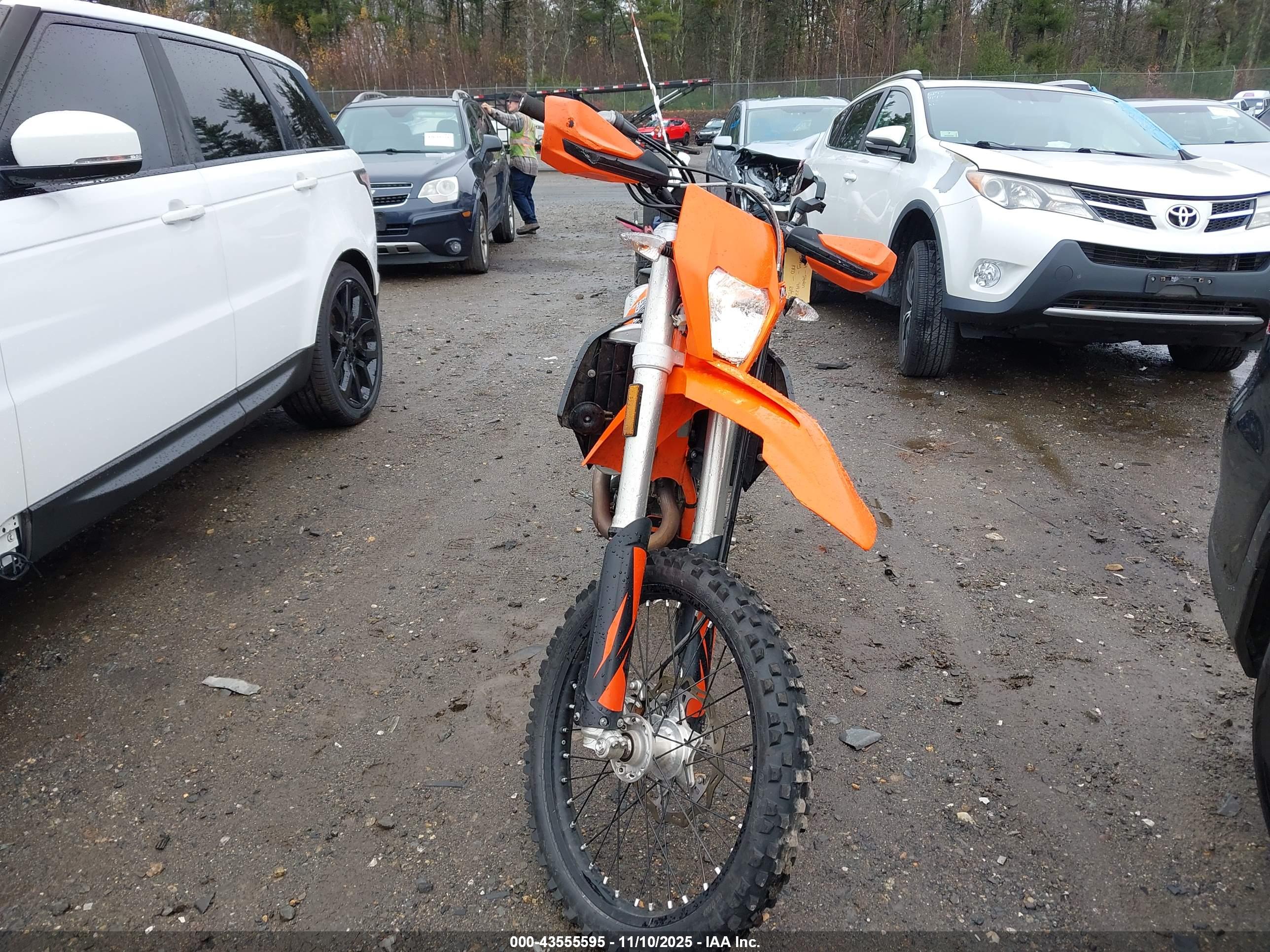 KTM 250 image 5
