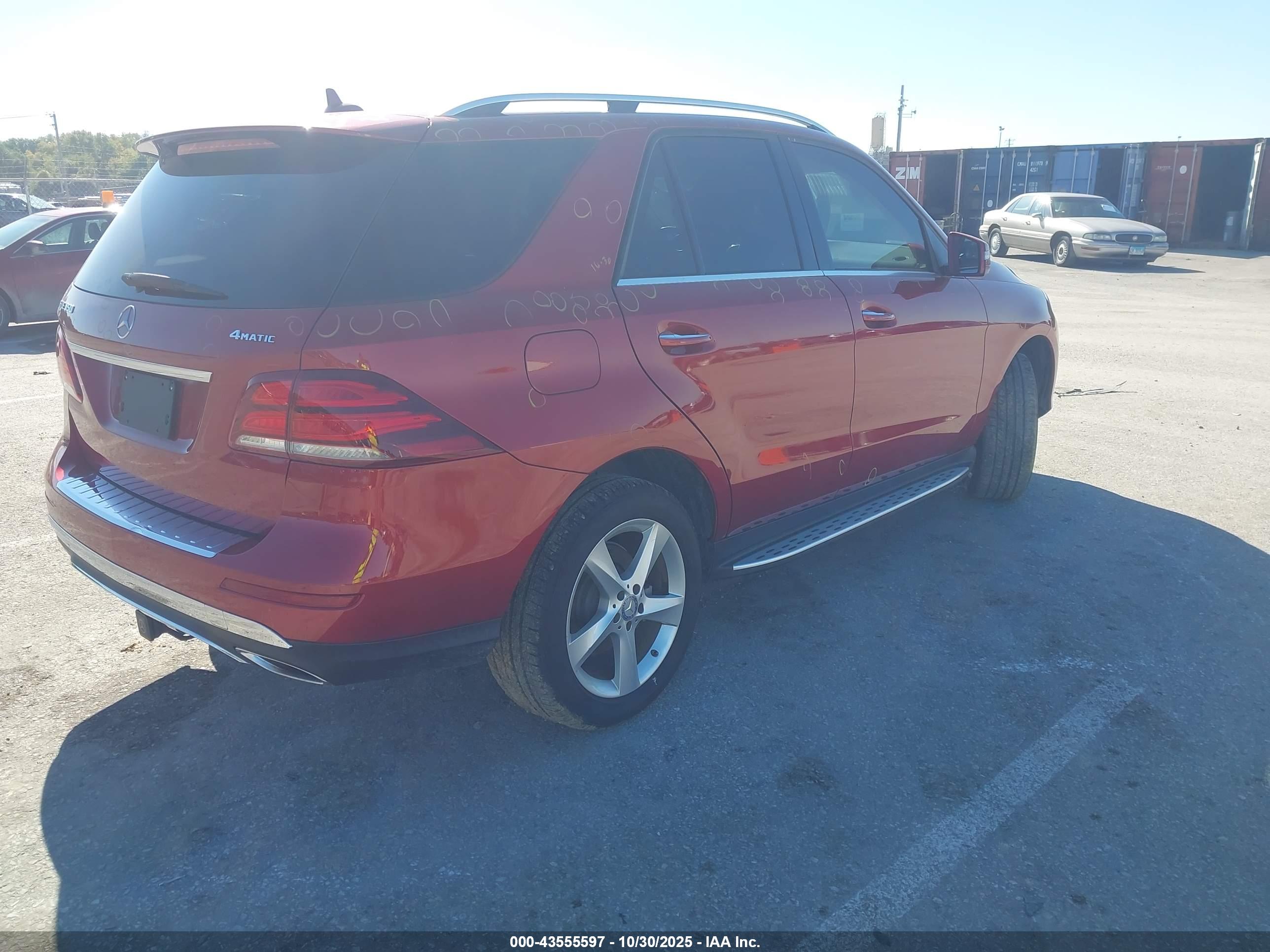 MERCEDES-BENZ GLE image 4