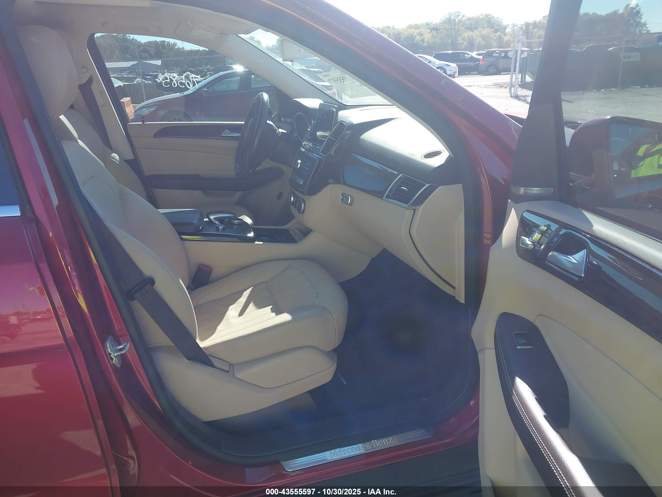 MERCEDES-BENZ GLE image 5