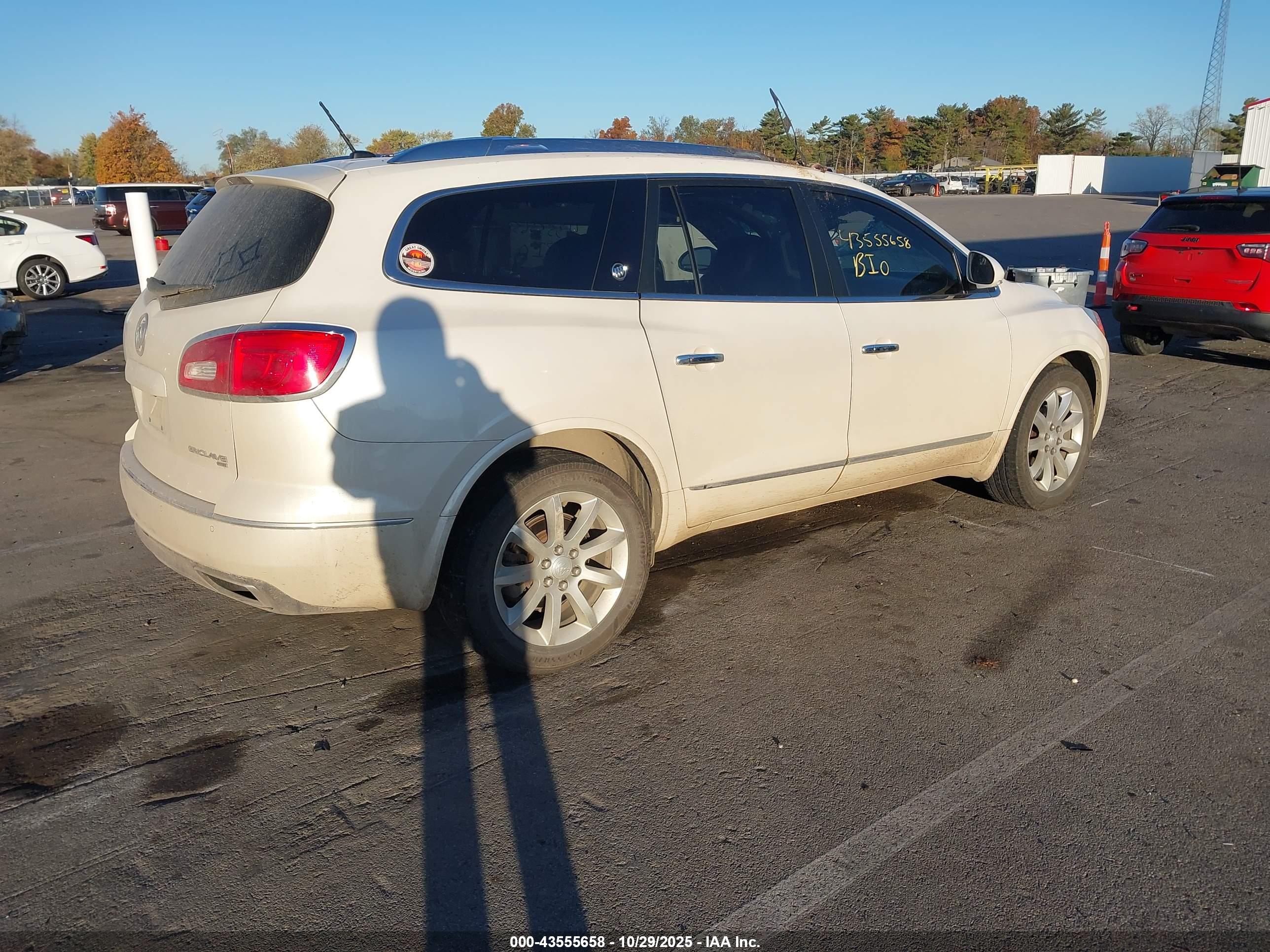 BUICK ENCLAVE image 4