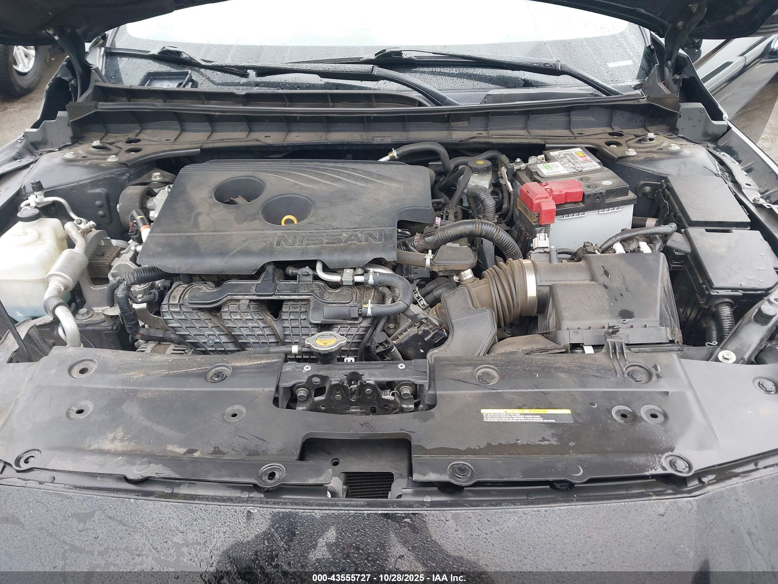 NISSAN ALTIMA image 10