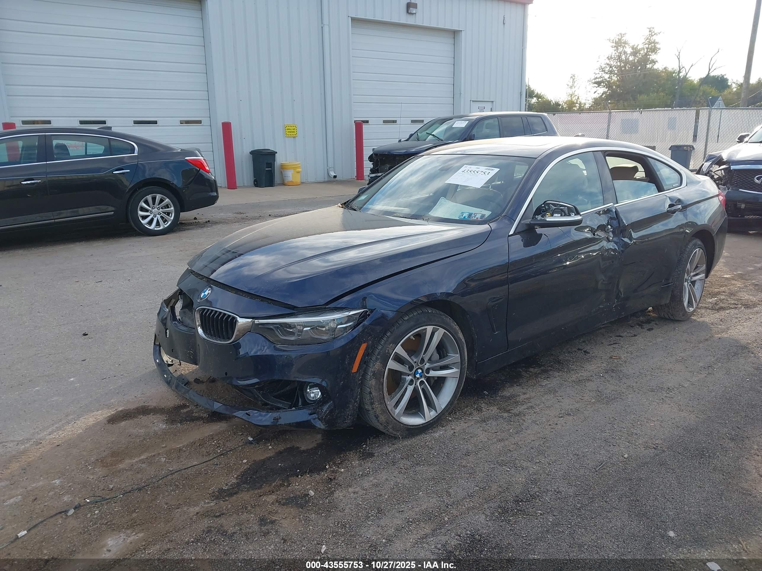 BMW 440I image 2