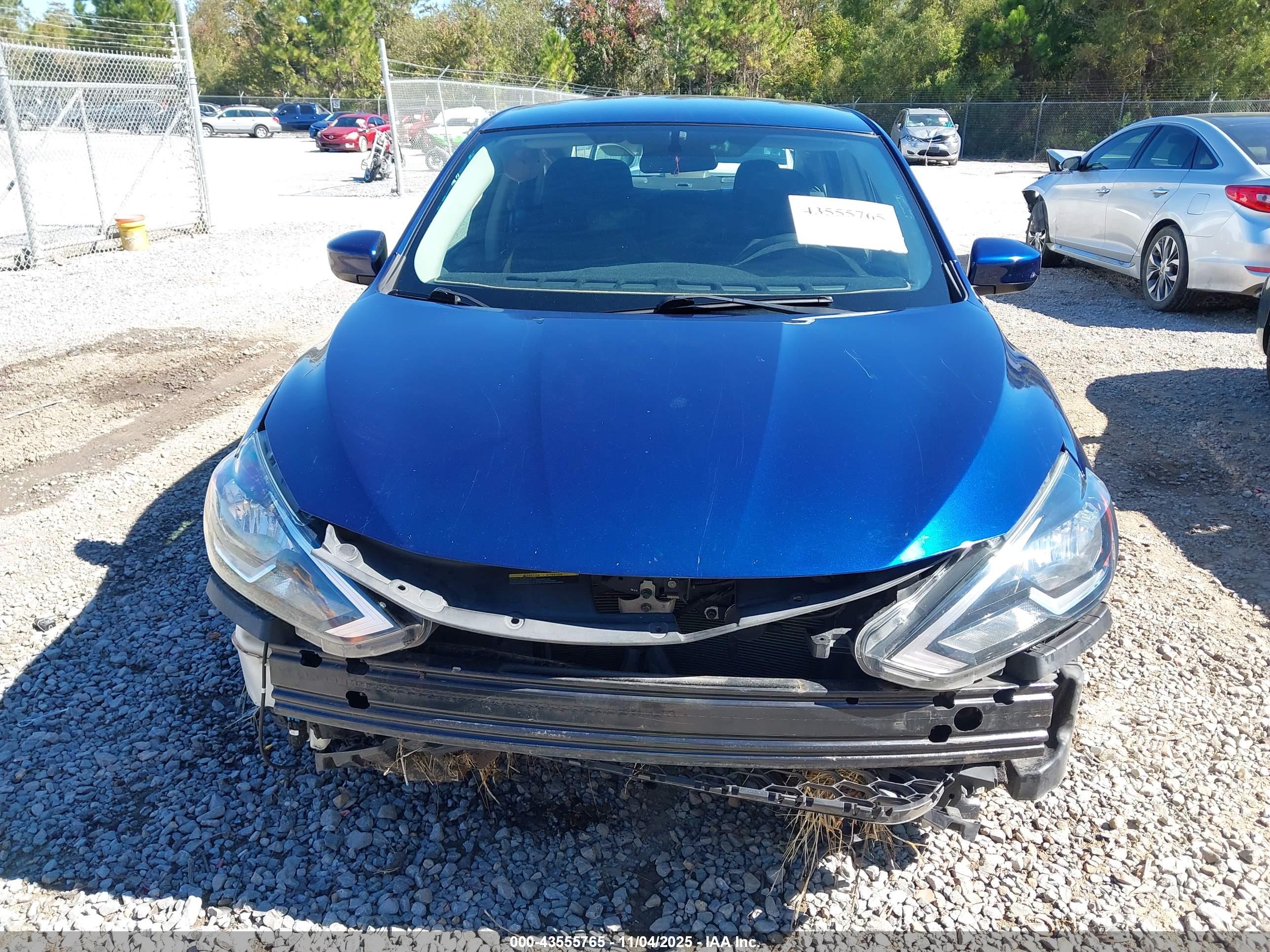 NISSAN SENTRA image 6