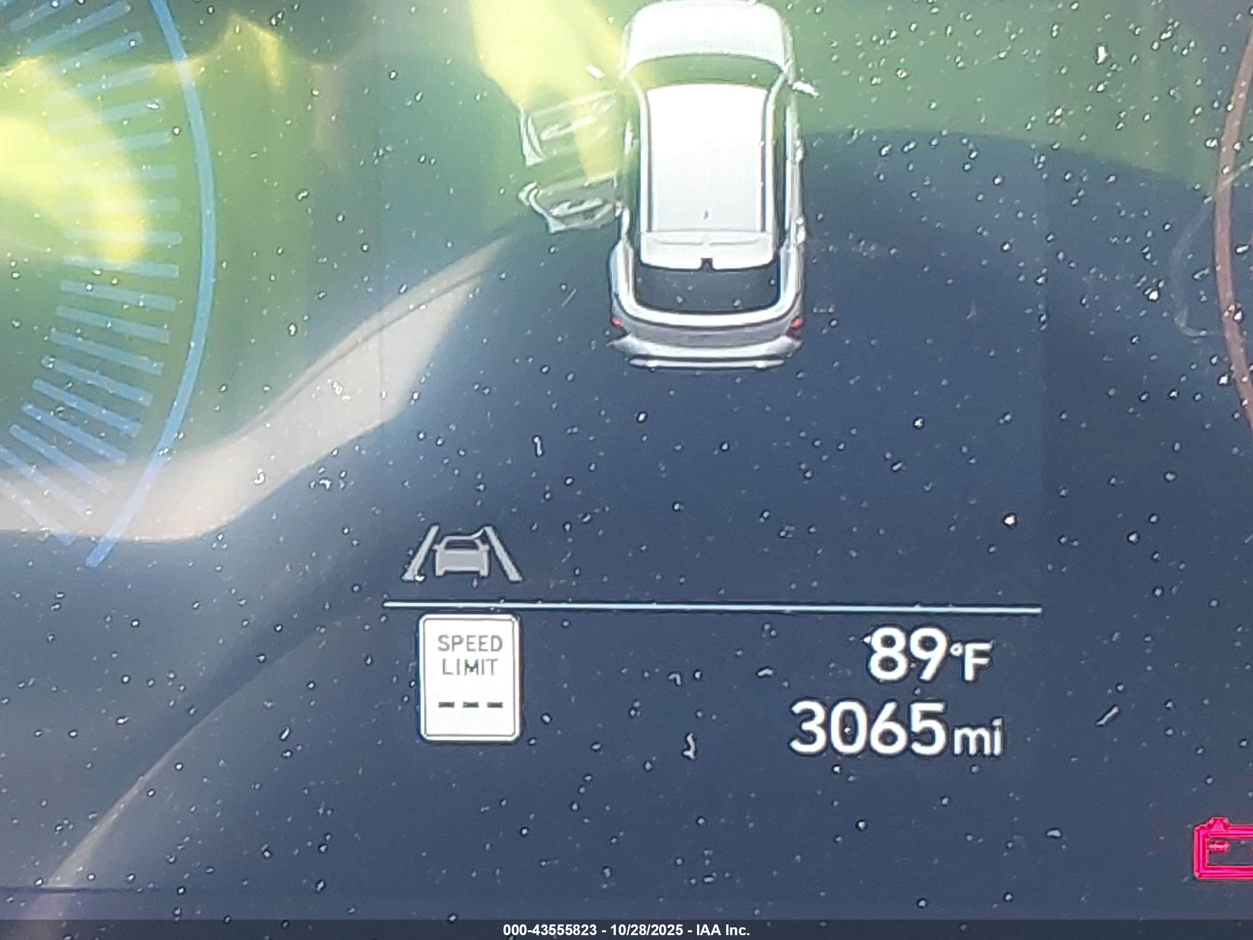 HYUNDAI KONA image 7