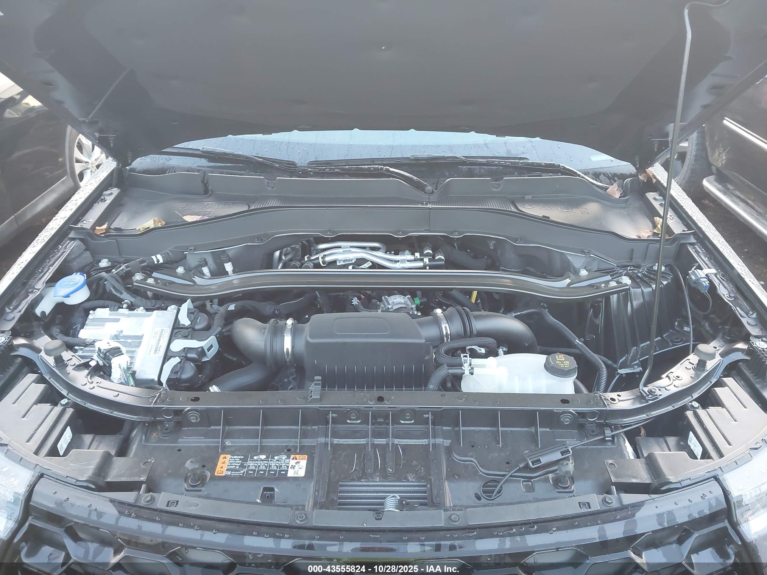 FORD EXPLORER image 10