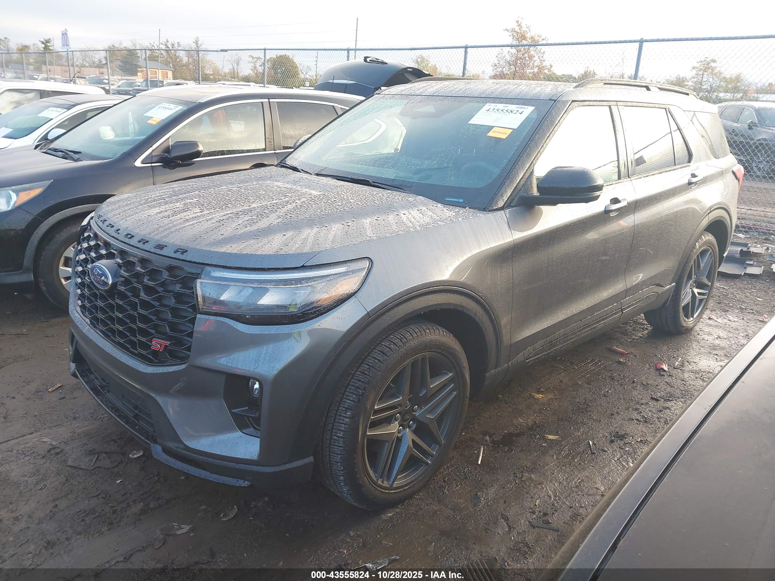FORD EXPLORER image 2