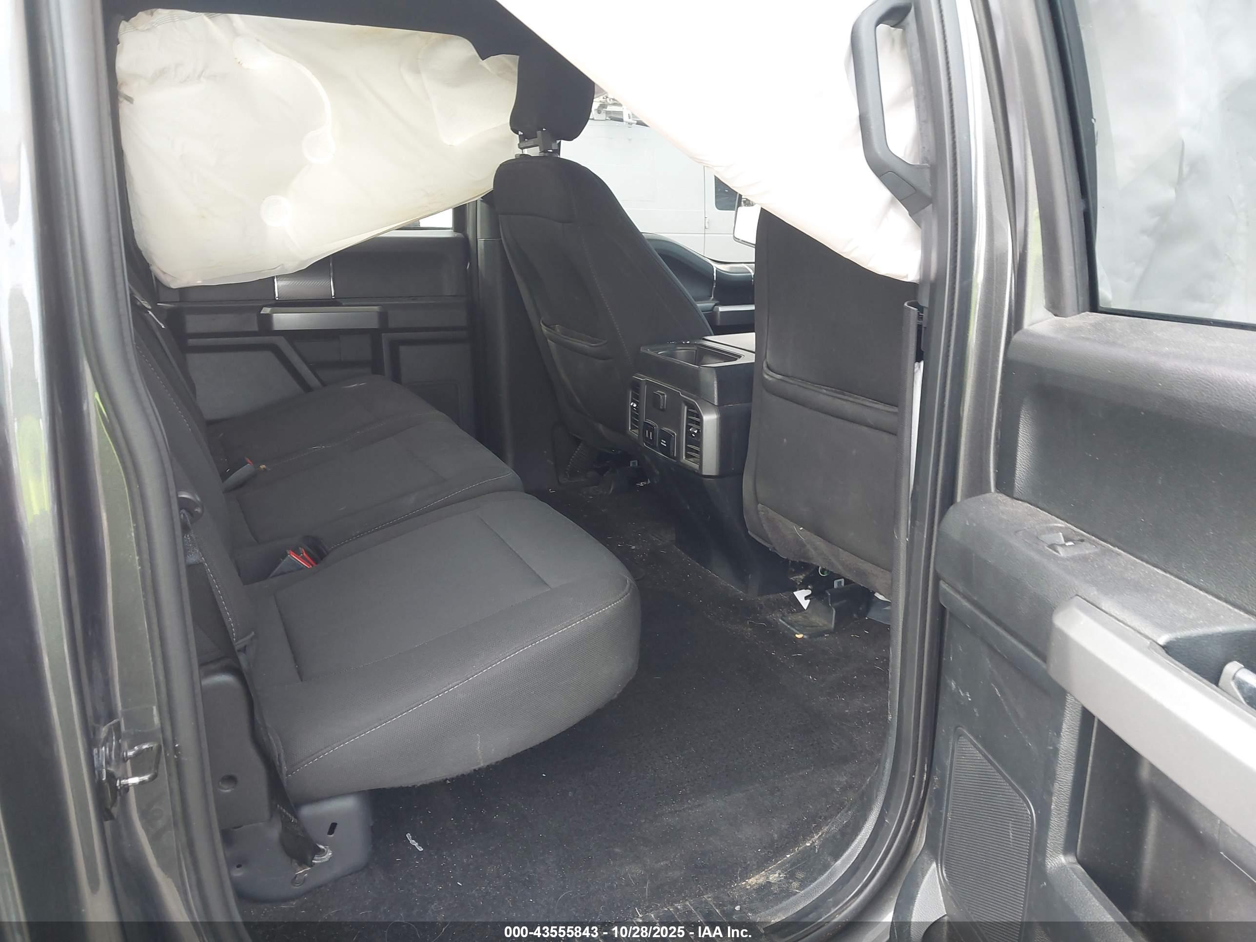 FORD F-150 image 8