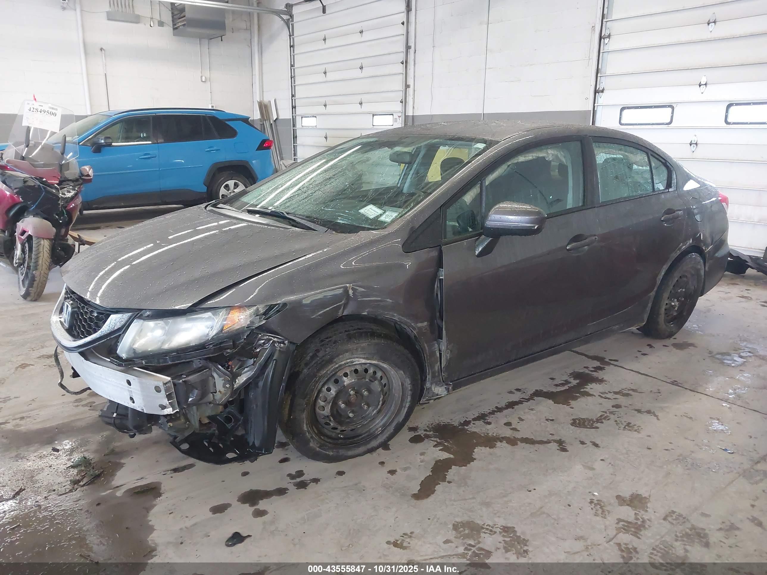 HONDA CIVIC image 2
