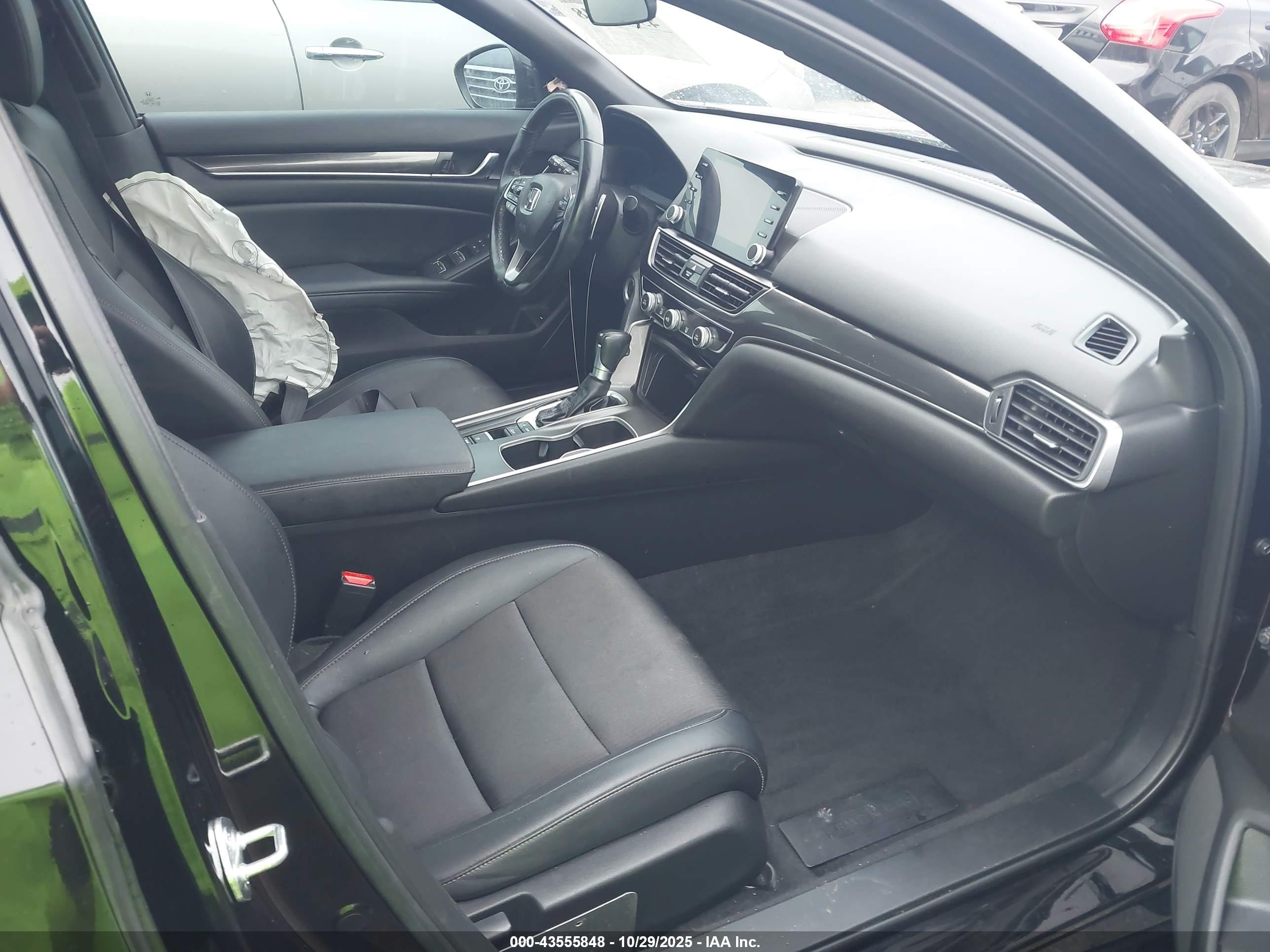 HONDA ACCORD image 5