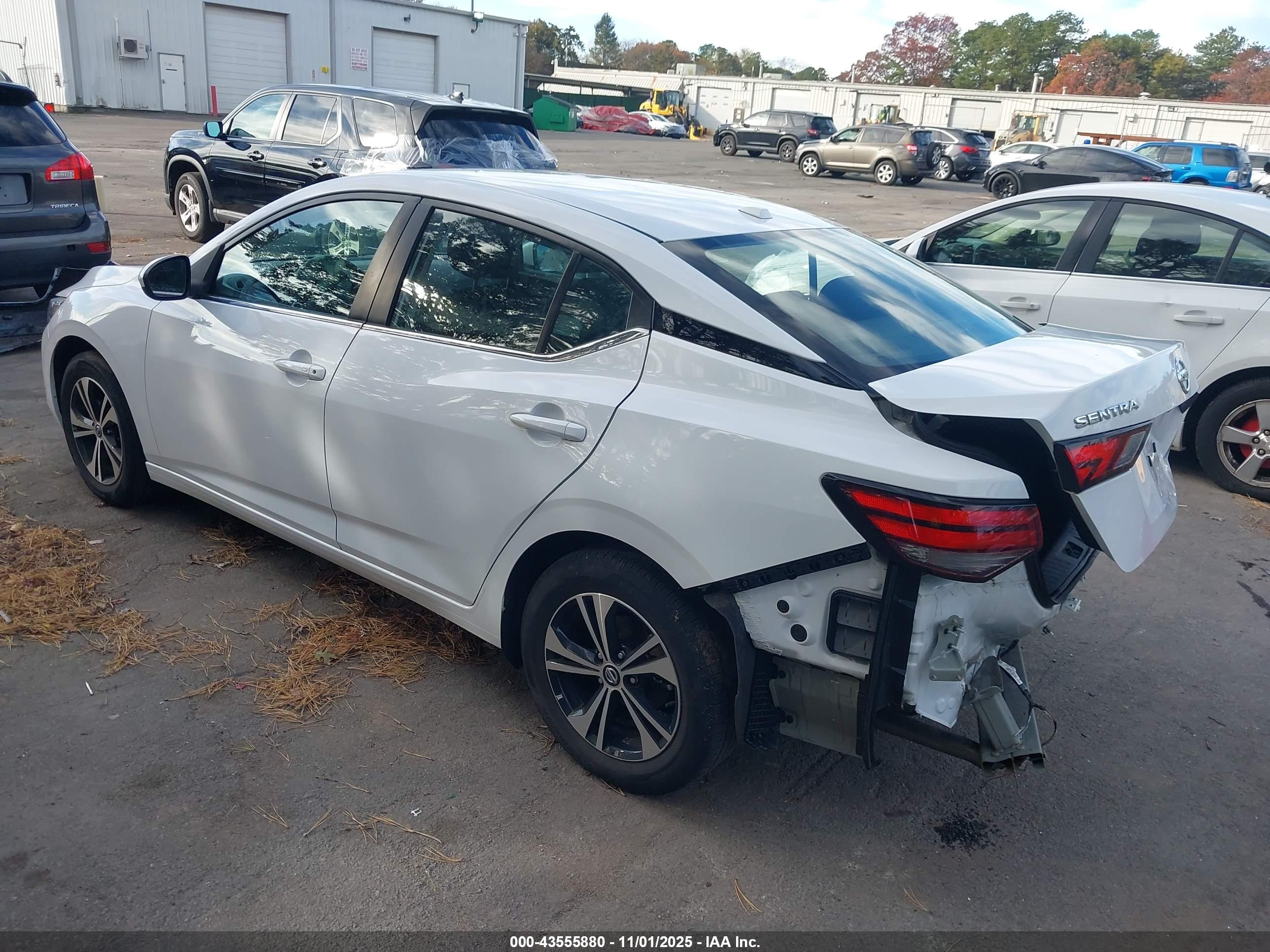 NISSAN SENTRA image 3