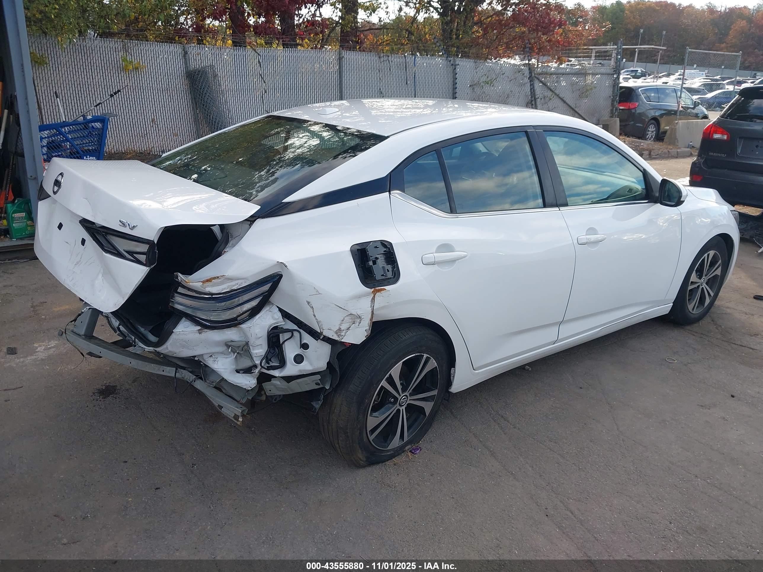 NISSAN SENTRA image 4