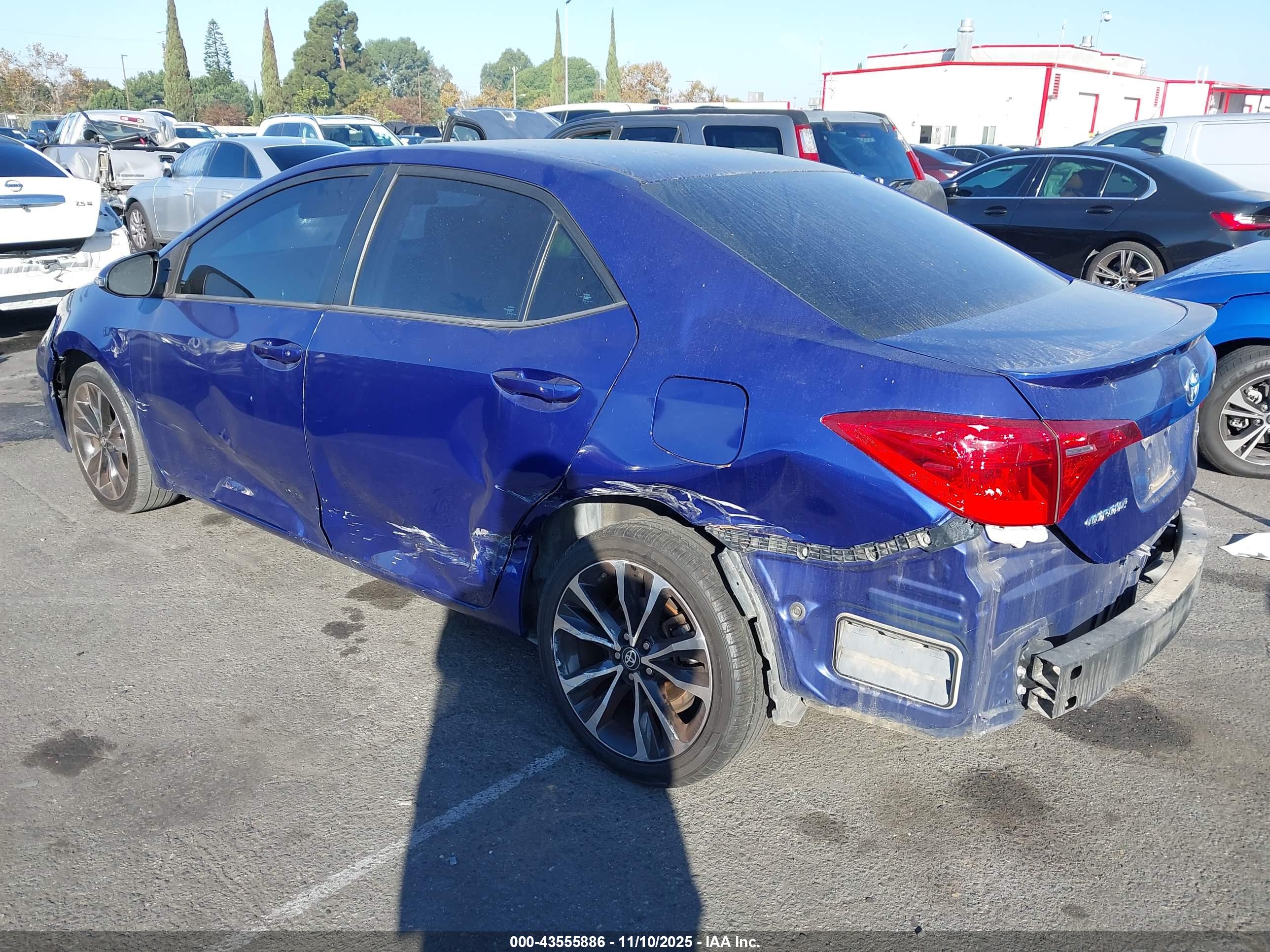 TOYOTA COROLLA image 3