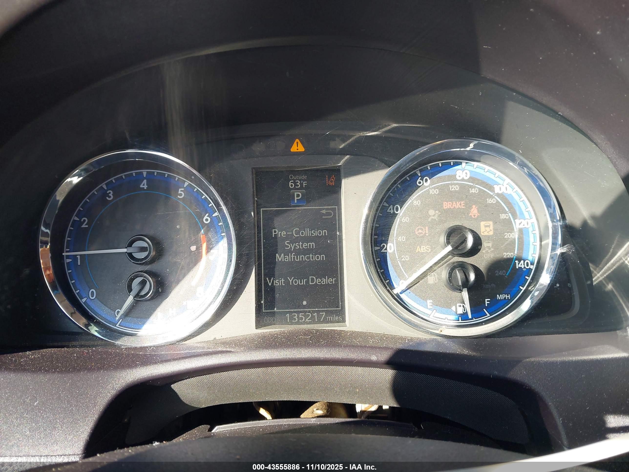 TOYOTA COROLLA image 7