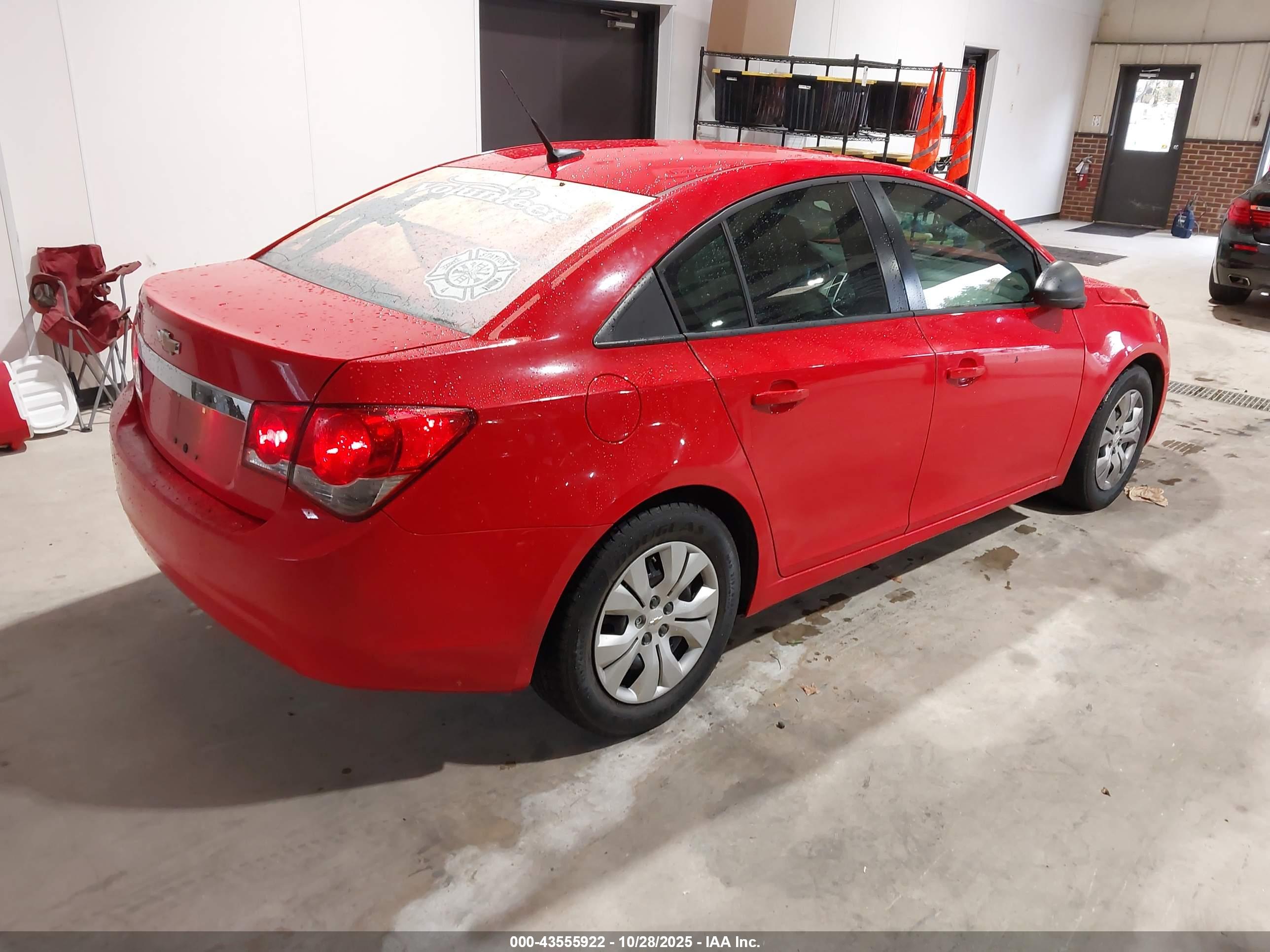 CHEVROLET CRUZE image 4