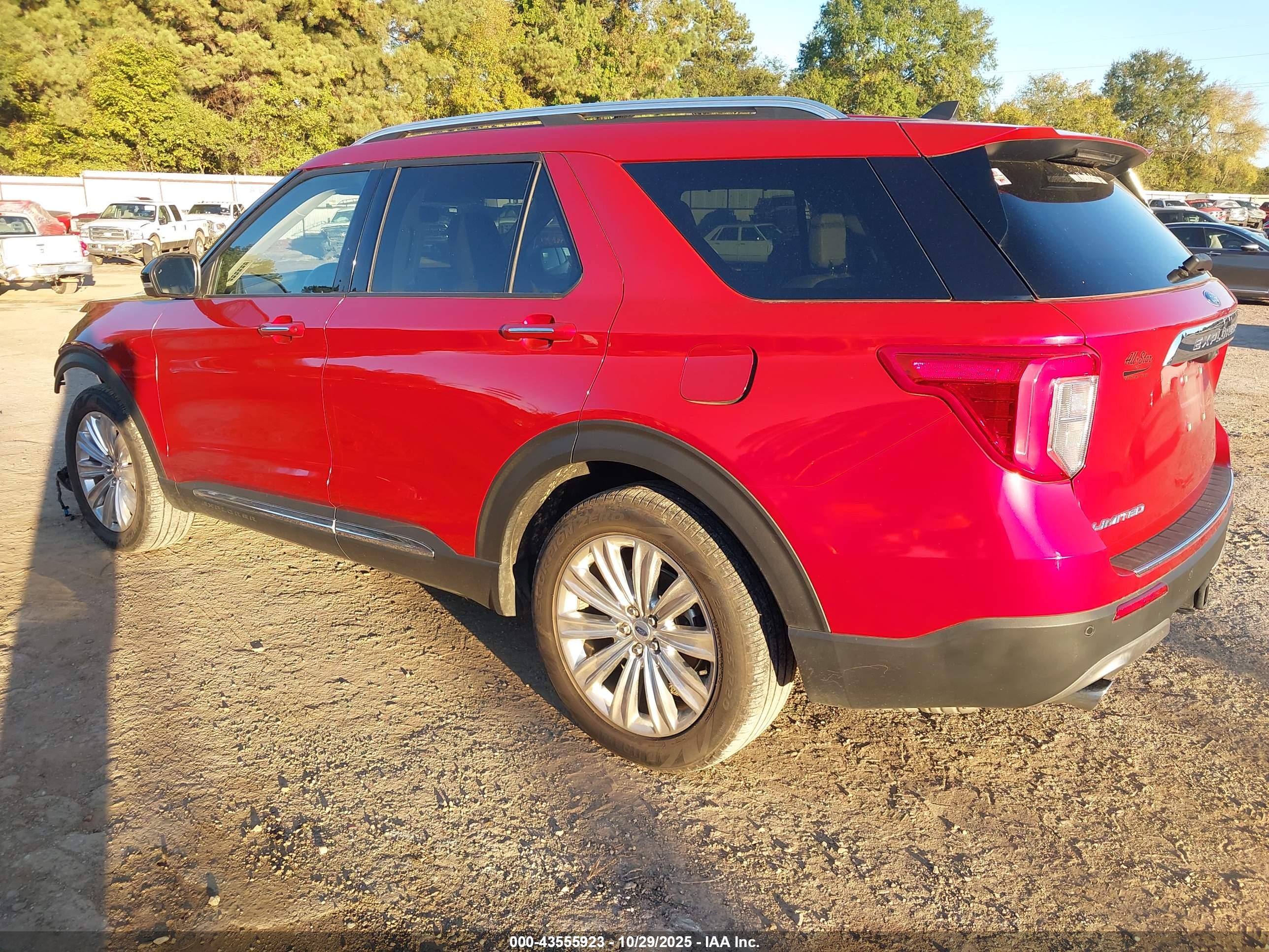 FORD EXPLORER image 3