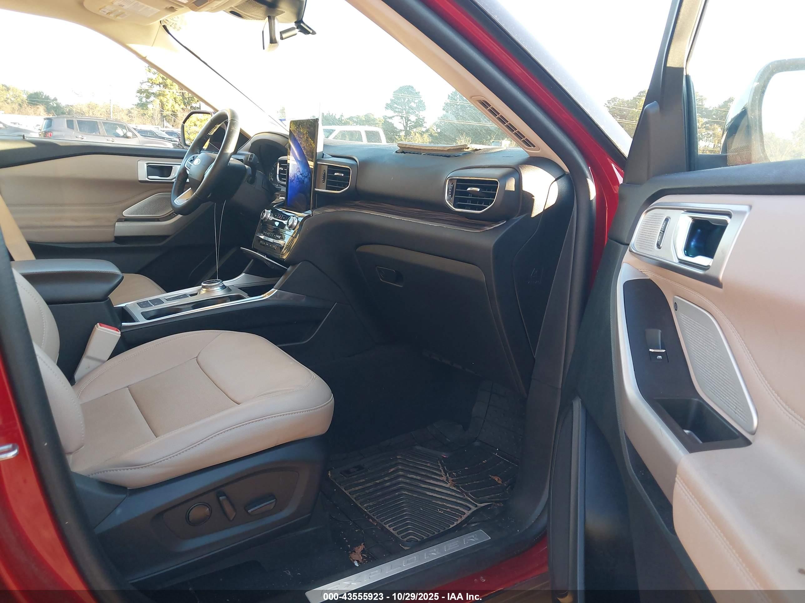 FORD EXPLORER image 5