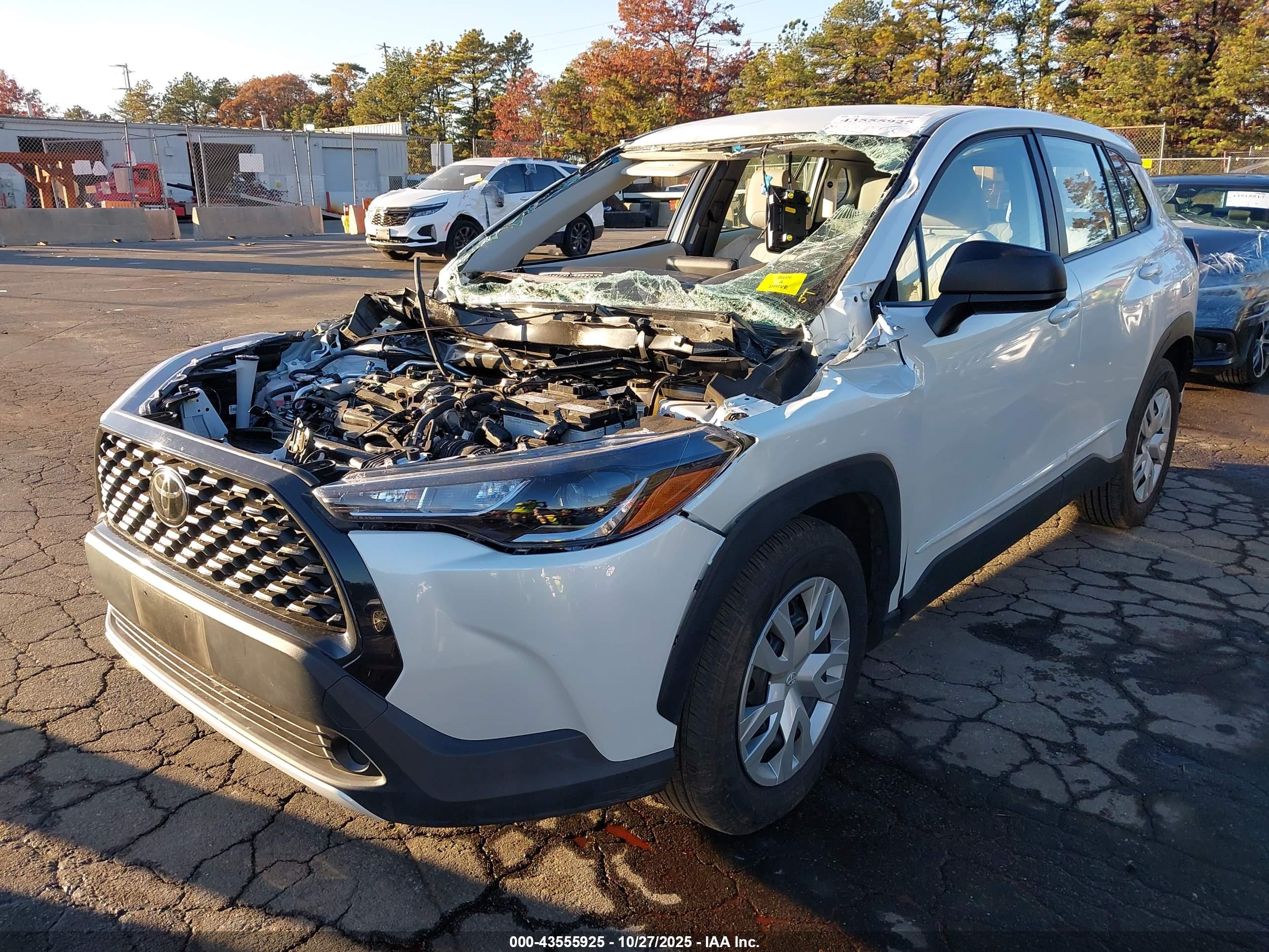 TOYOTA COROLLA image 2