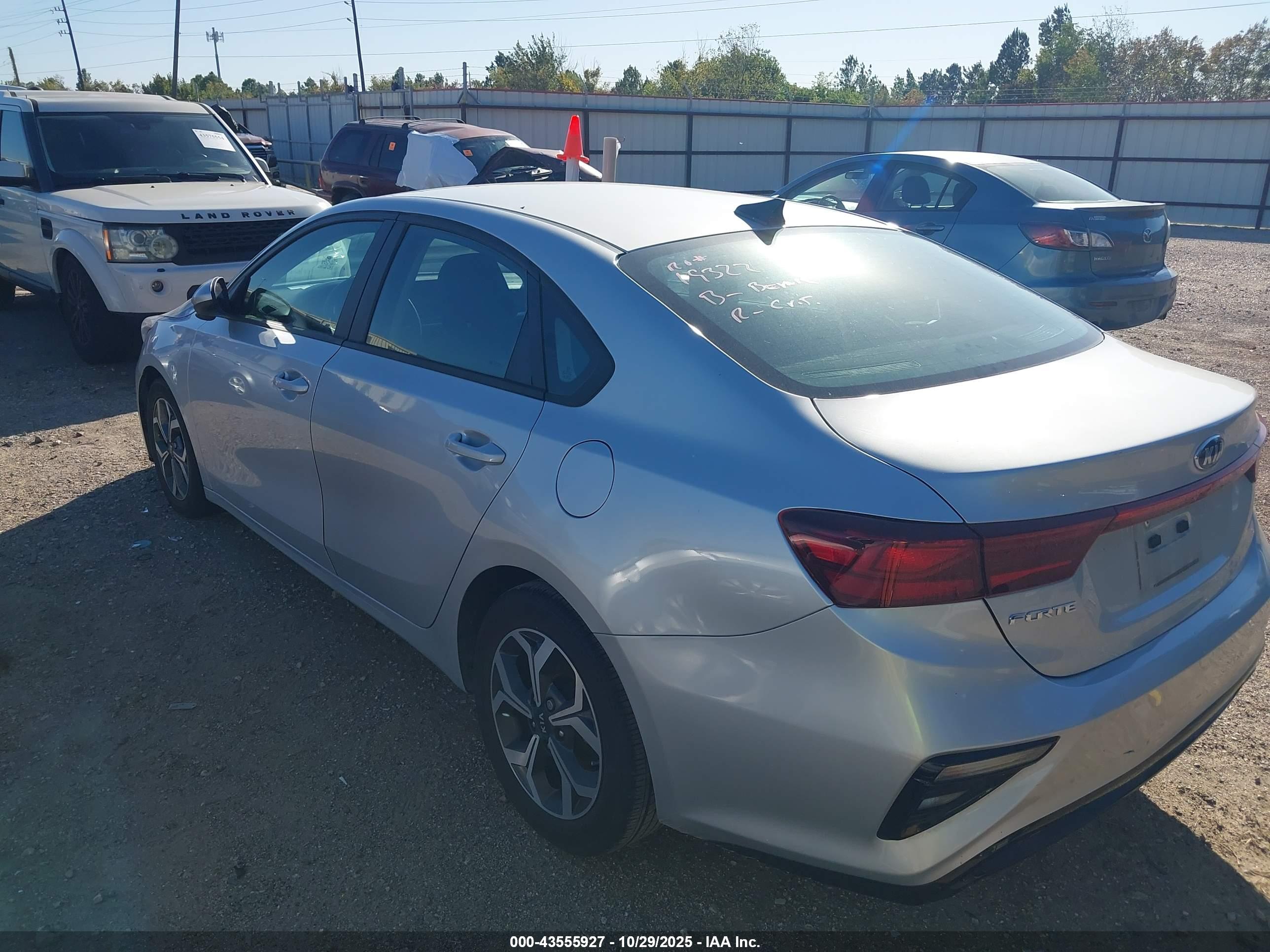 KIA FORTE image 3