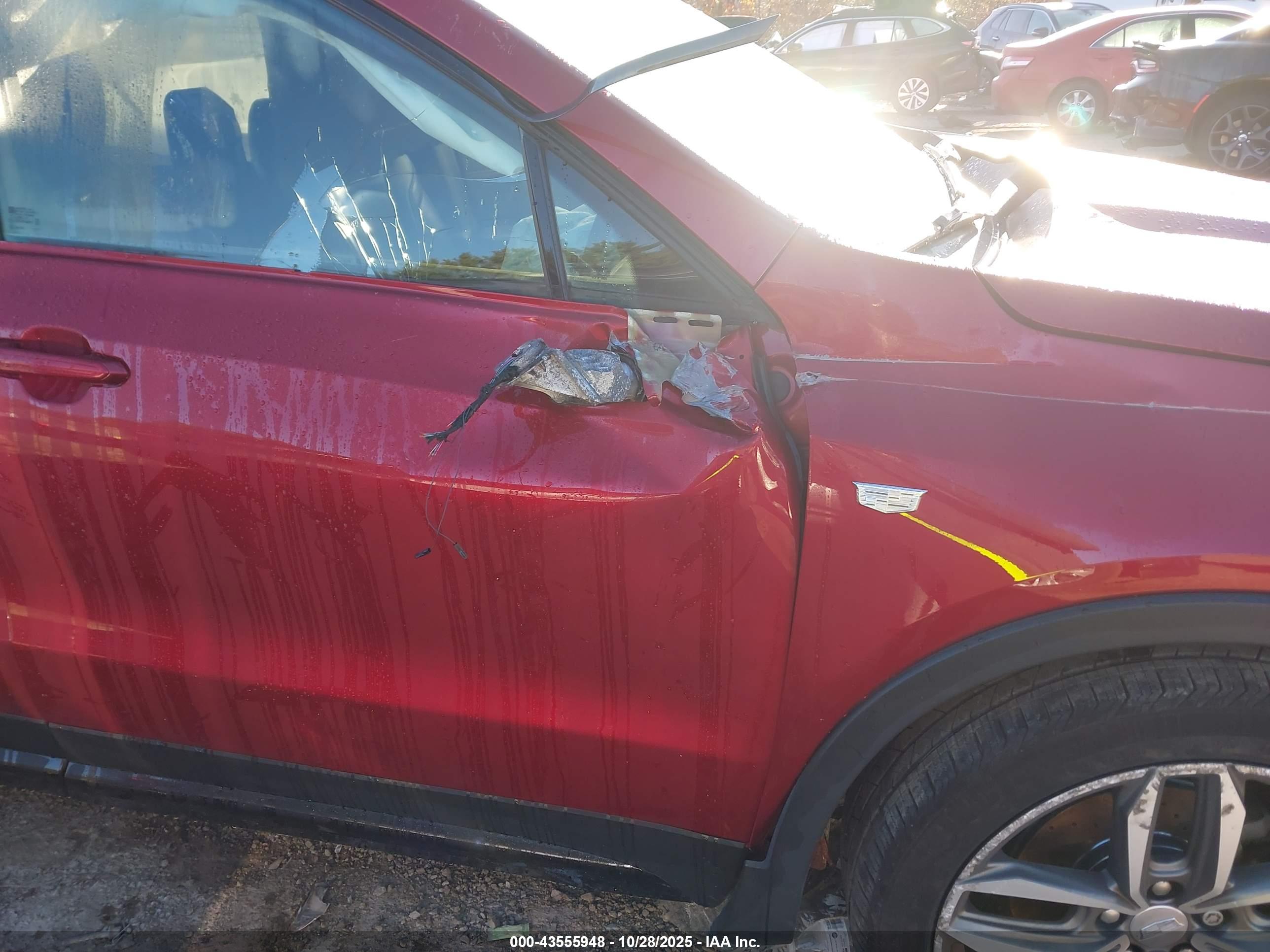 CADILLAC XT4 image 6