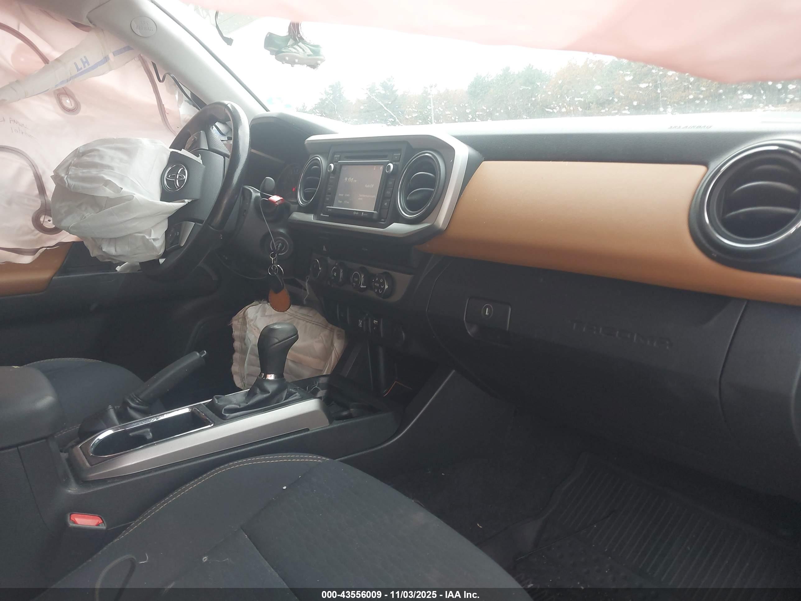 TOYOTA TACOMA image 5