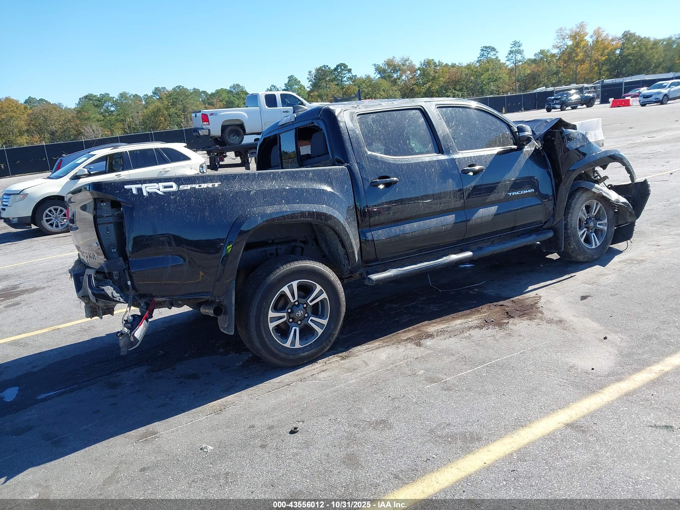TOYOTA TACOMA image 4
