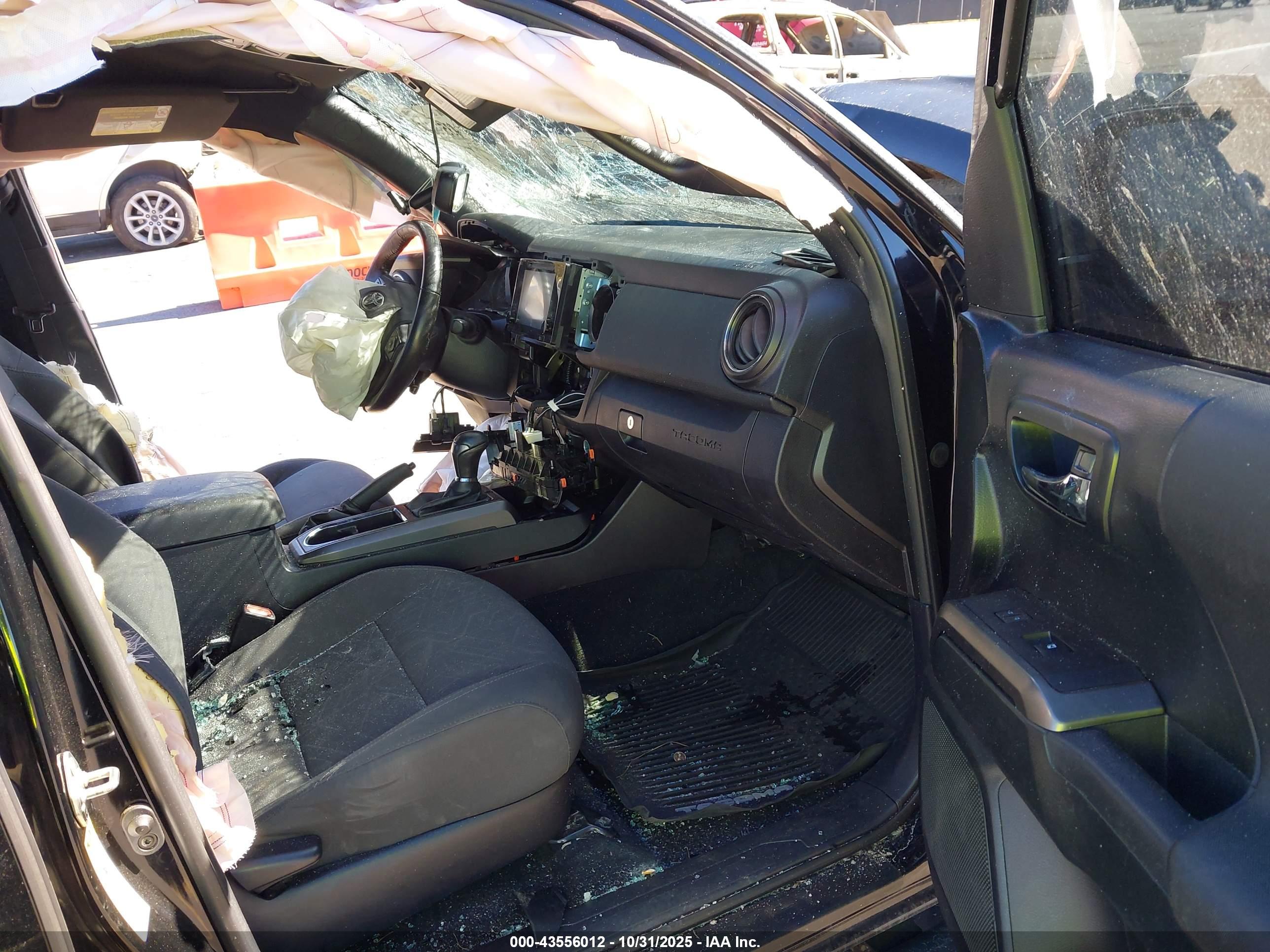 TOYOTA TACOMA image 5