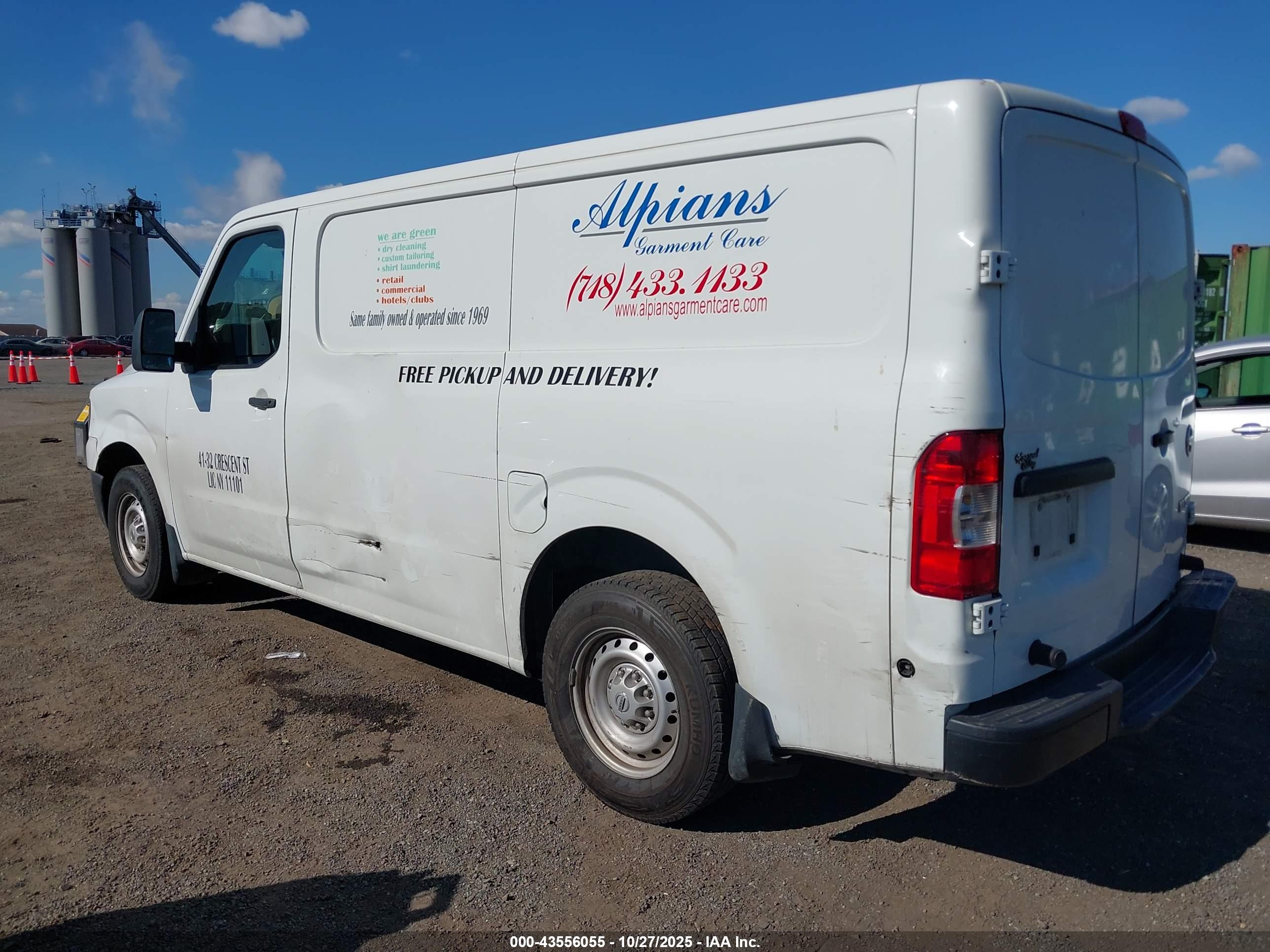 NISSAN NV image 3