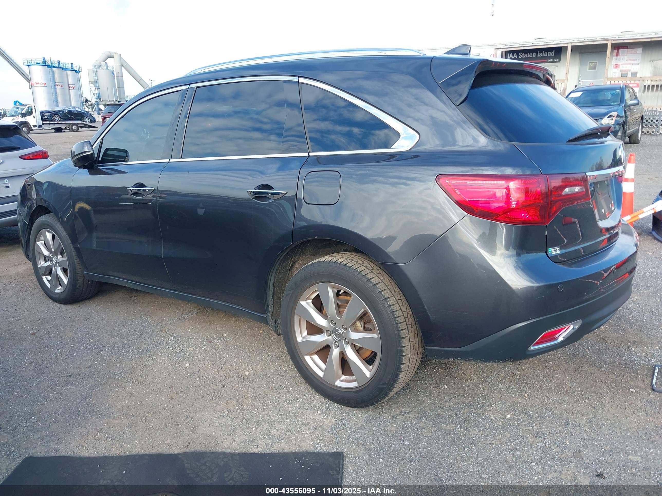 ACURA MDX image 3