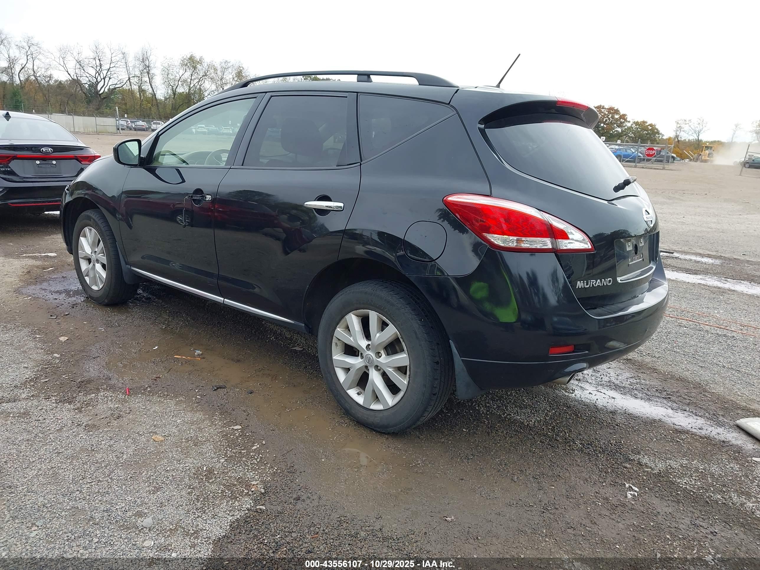 NISSAN MURANO image 3